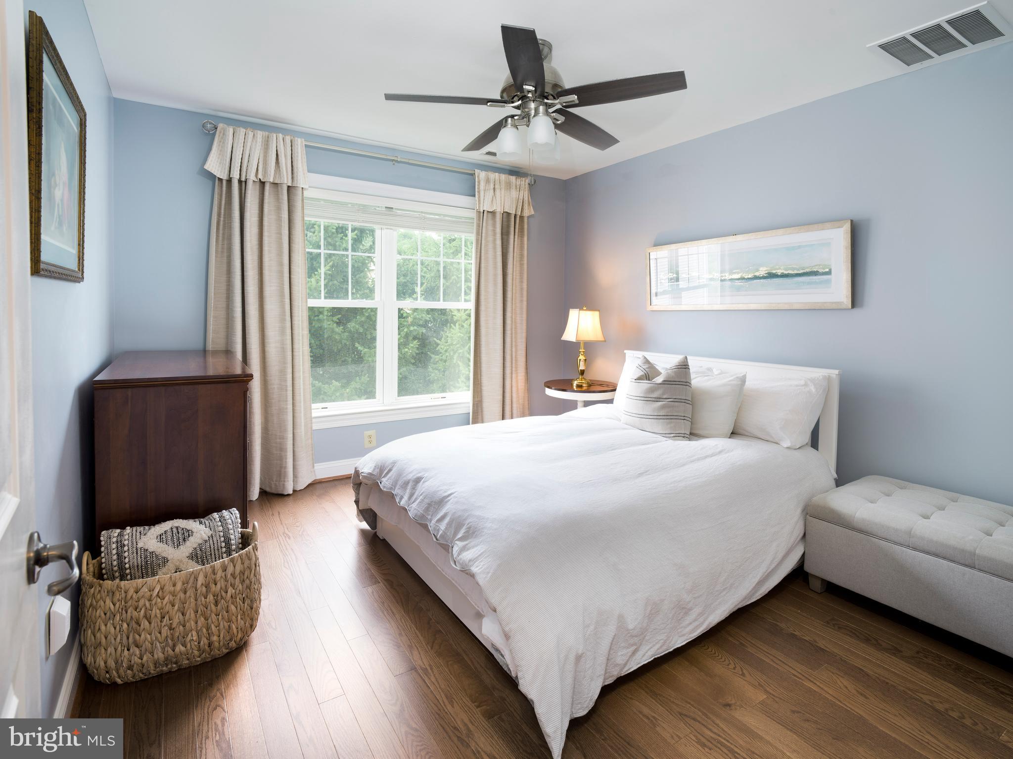 ARDMORE CROSSING - Residential