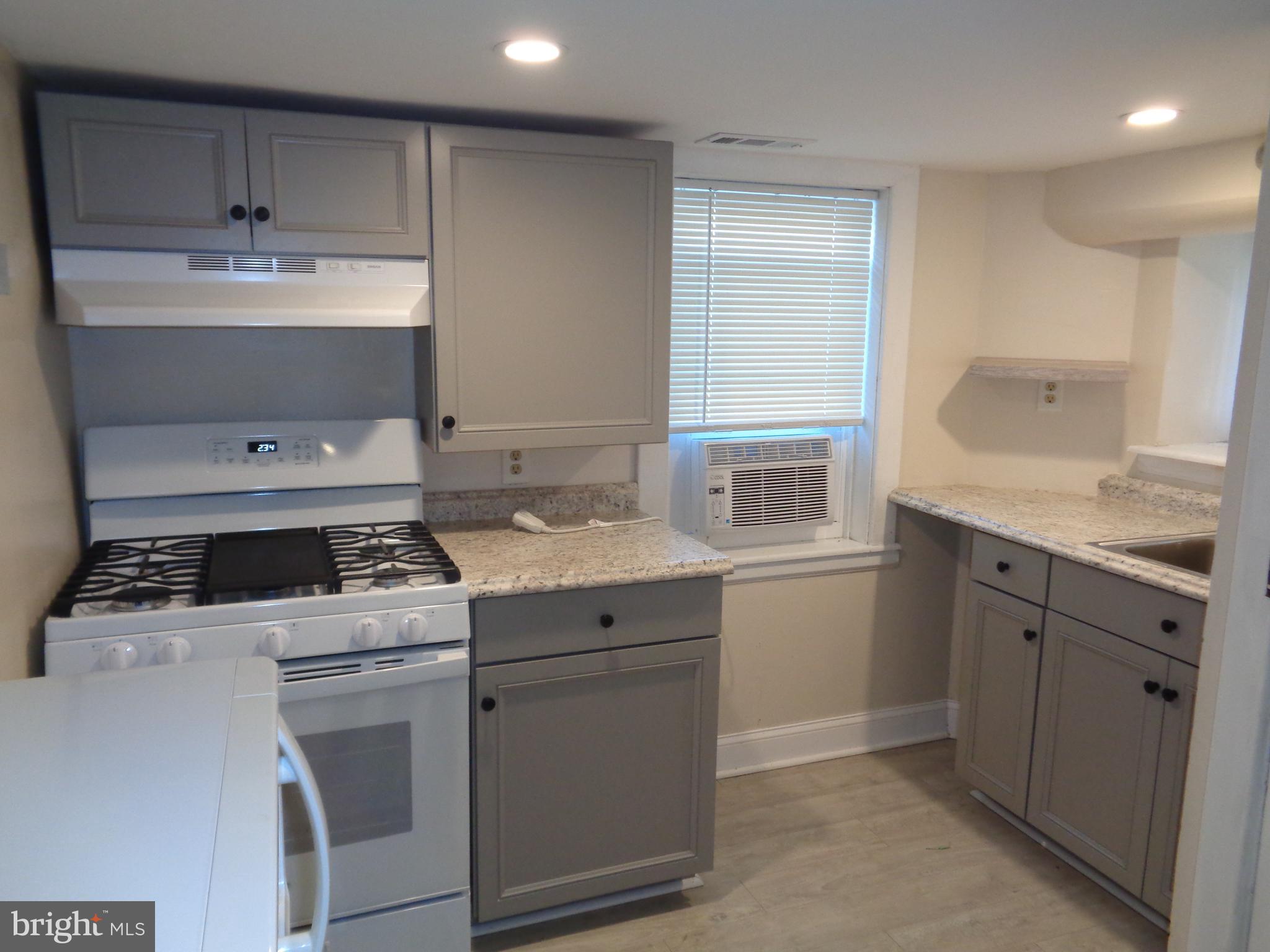 PARKVILLE - Residential Lease