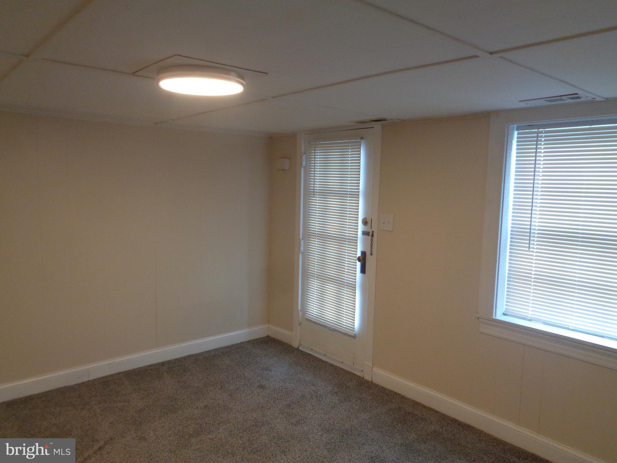 PARKVILLE - Residential Lease