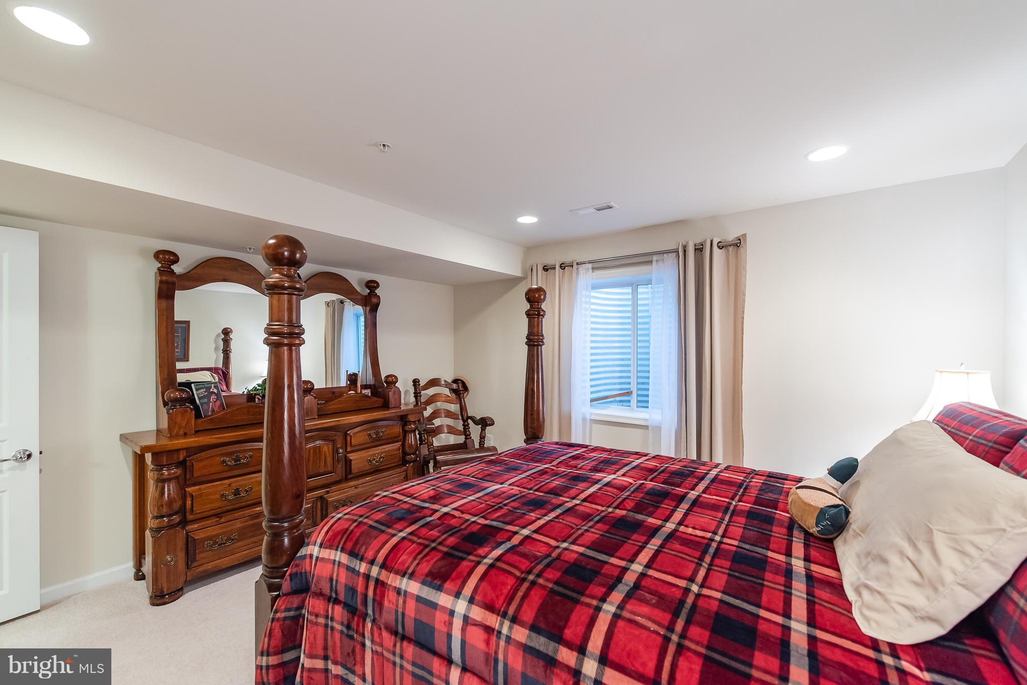 VILLAGE CREST AT TAYLOR VILLAGE - Residential