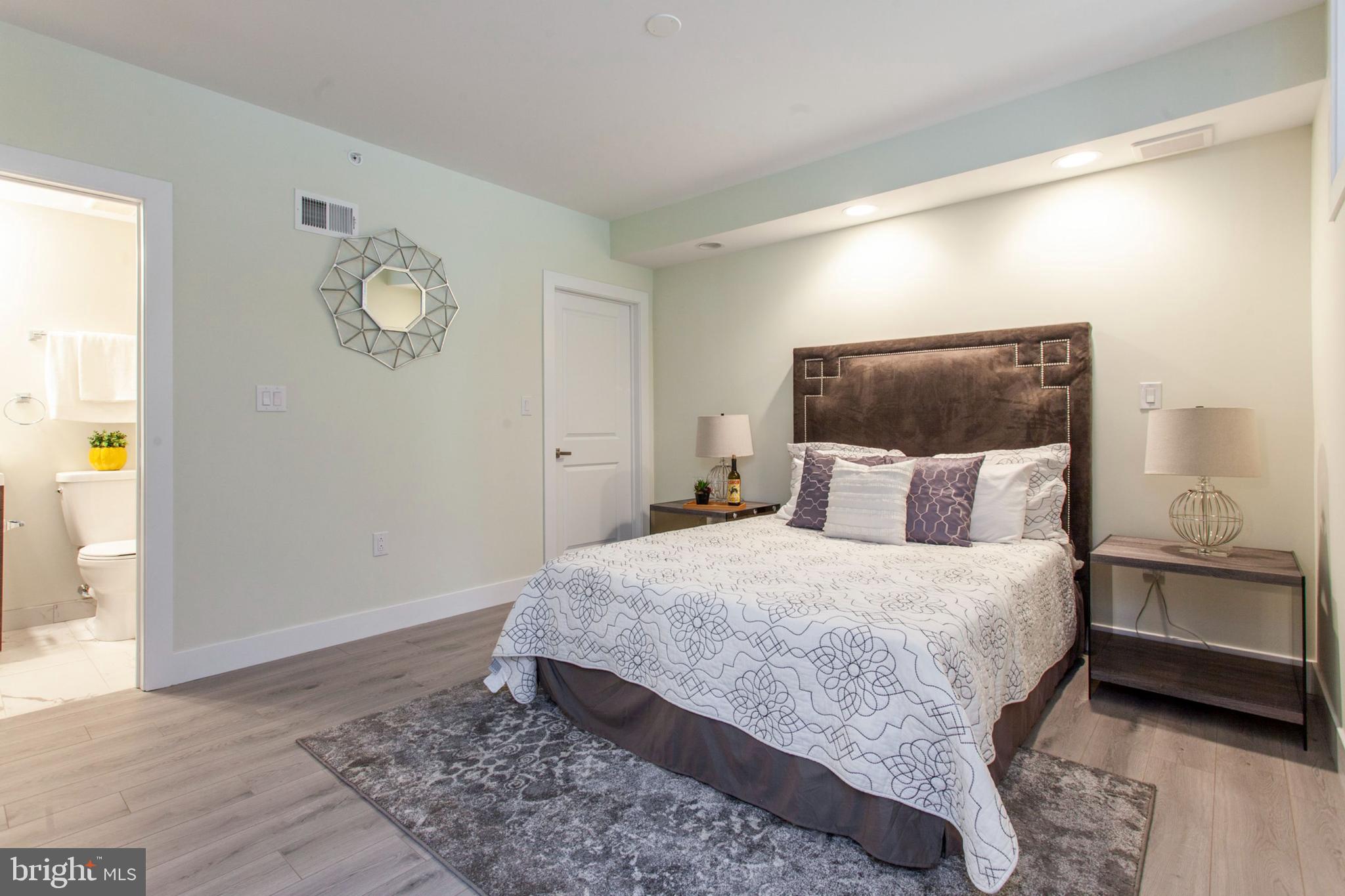 FRANCISVILLE - Residential Lease