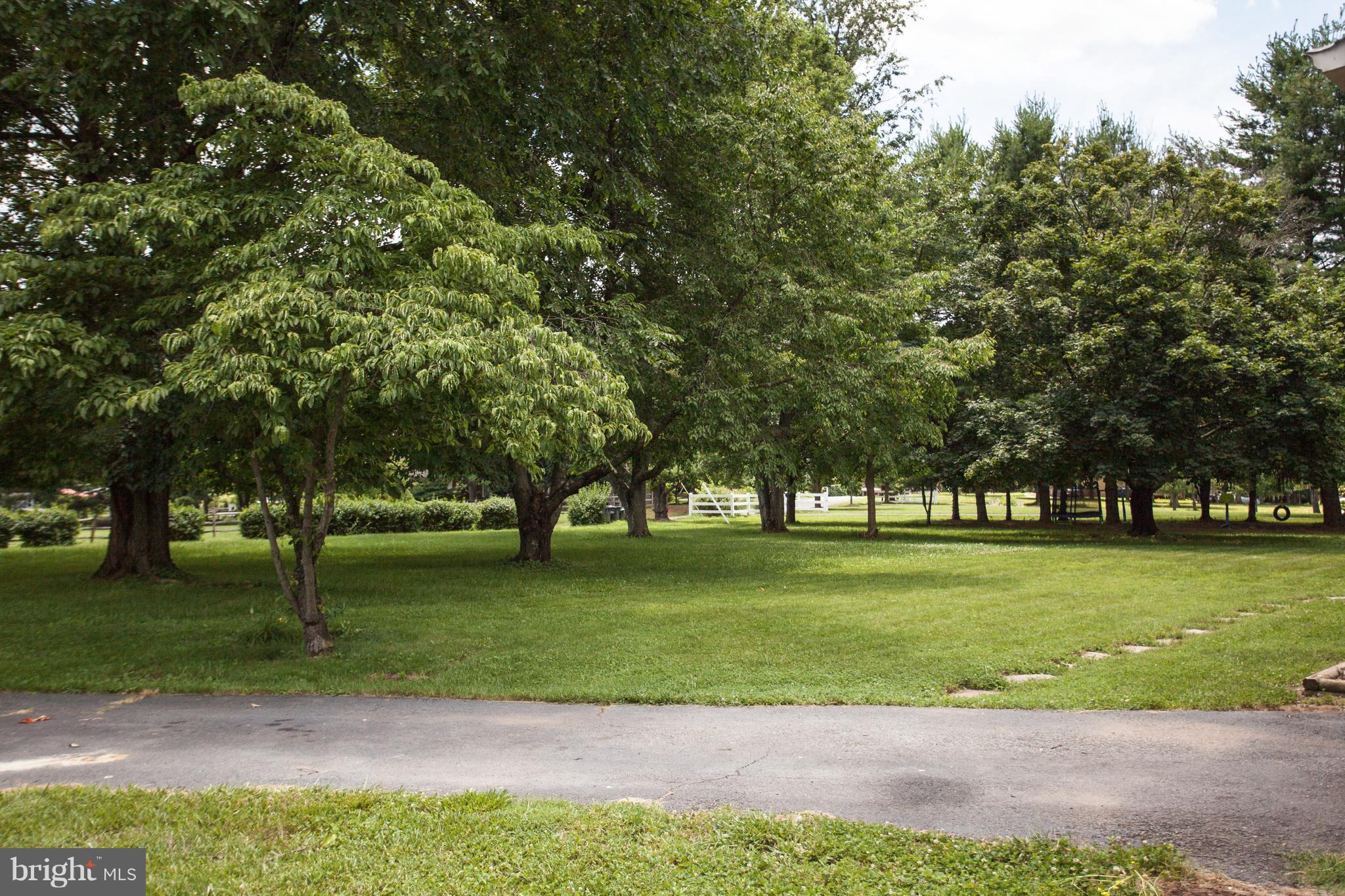 BOXWOOD FARMS - Residential