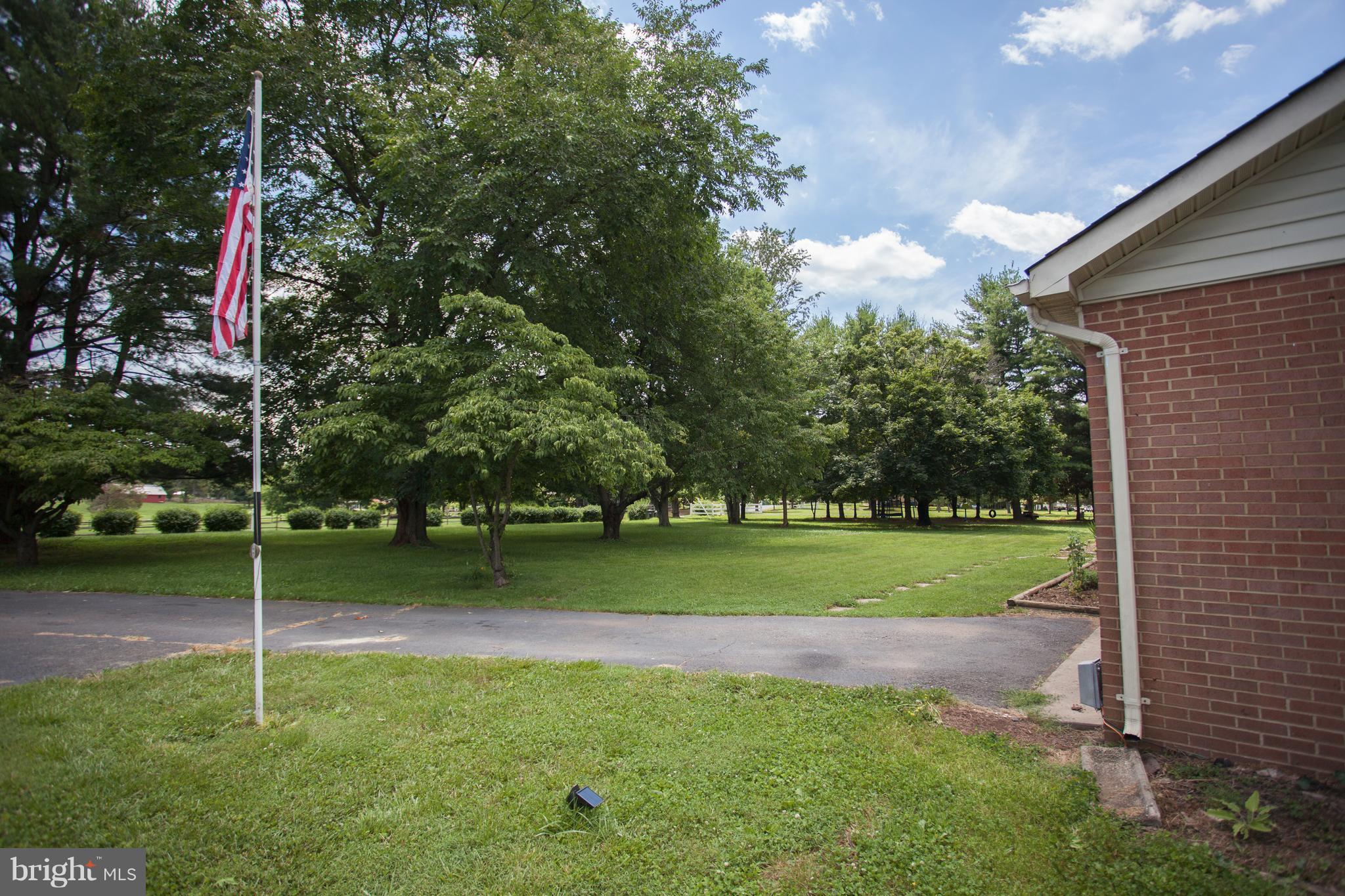 BOXWOOD FARMS - Residential