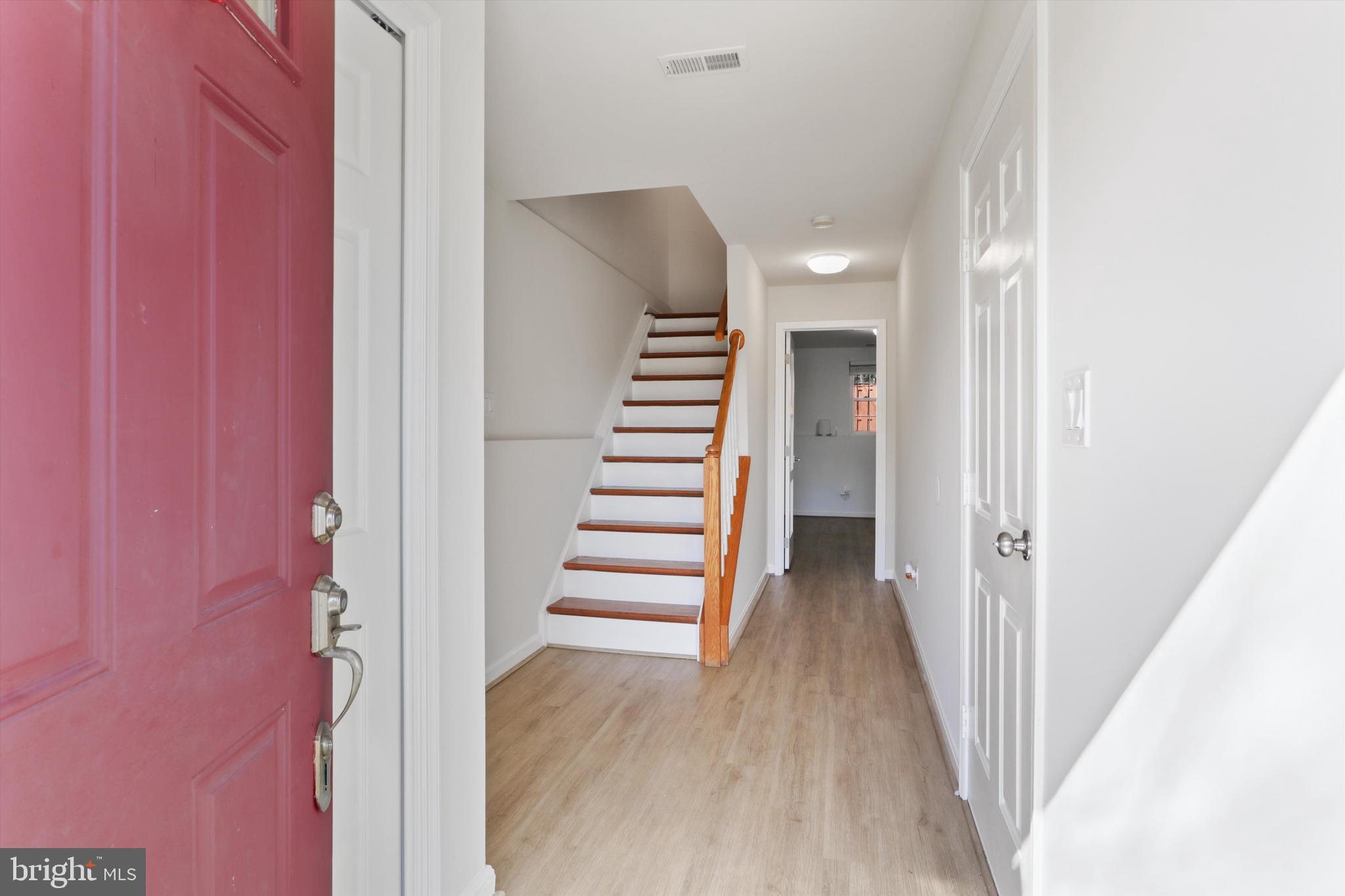 WOODGATE MANOR - Residential