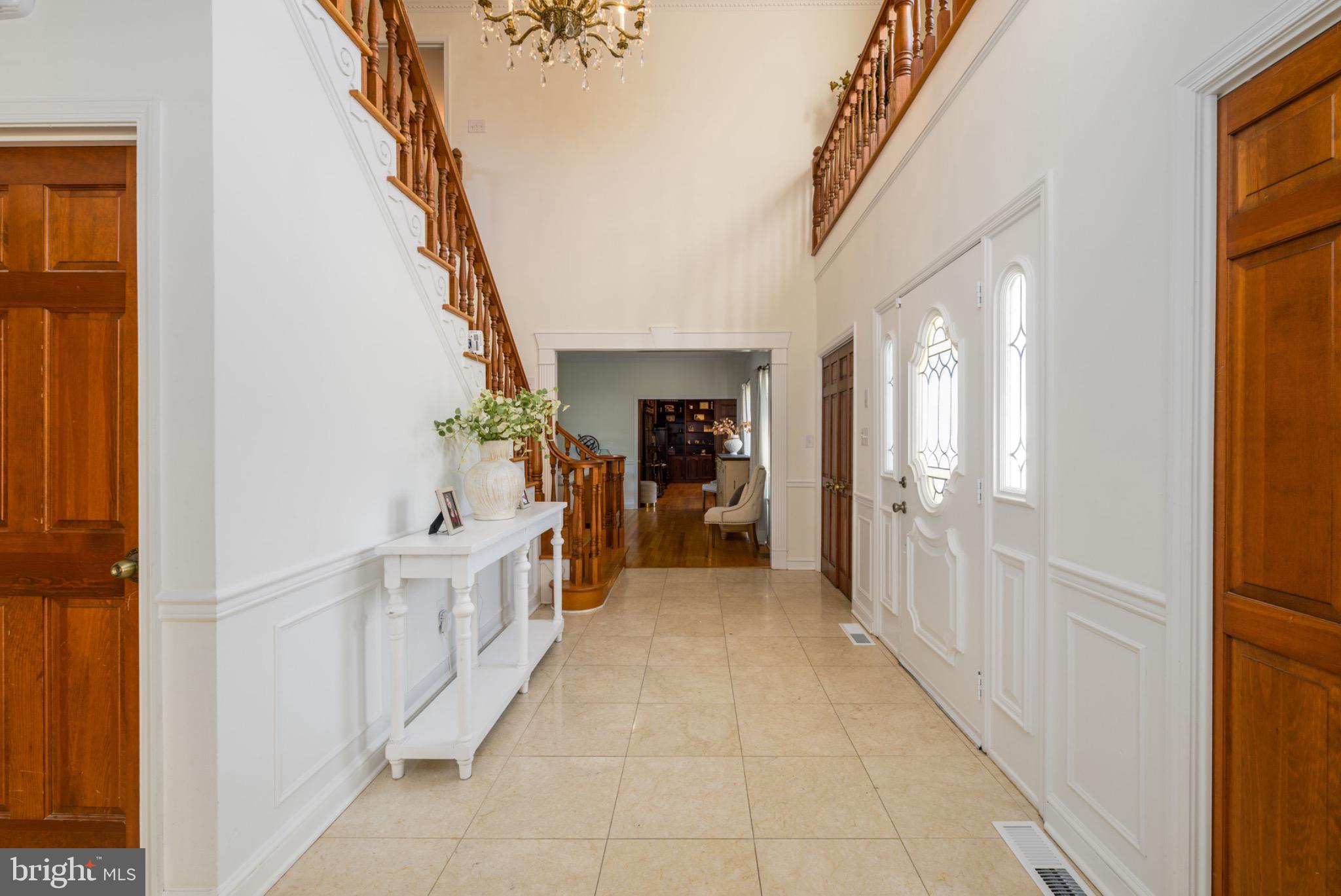 TONY TANK - Residential