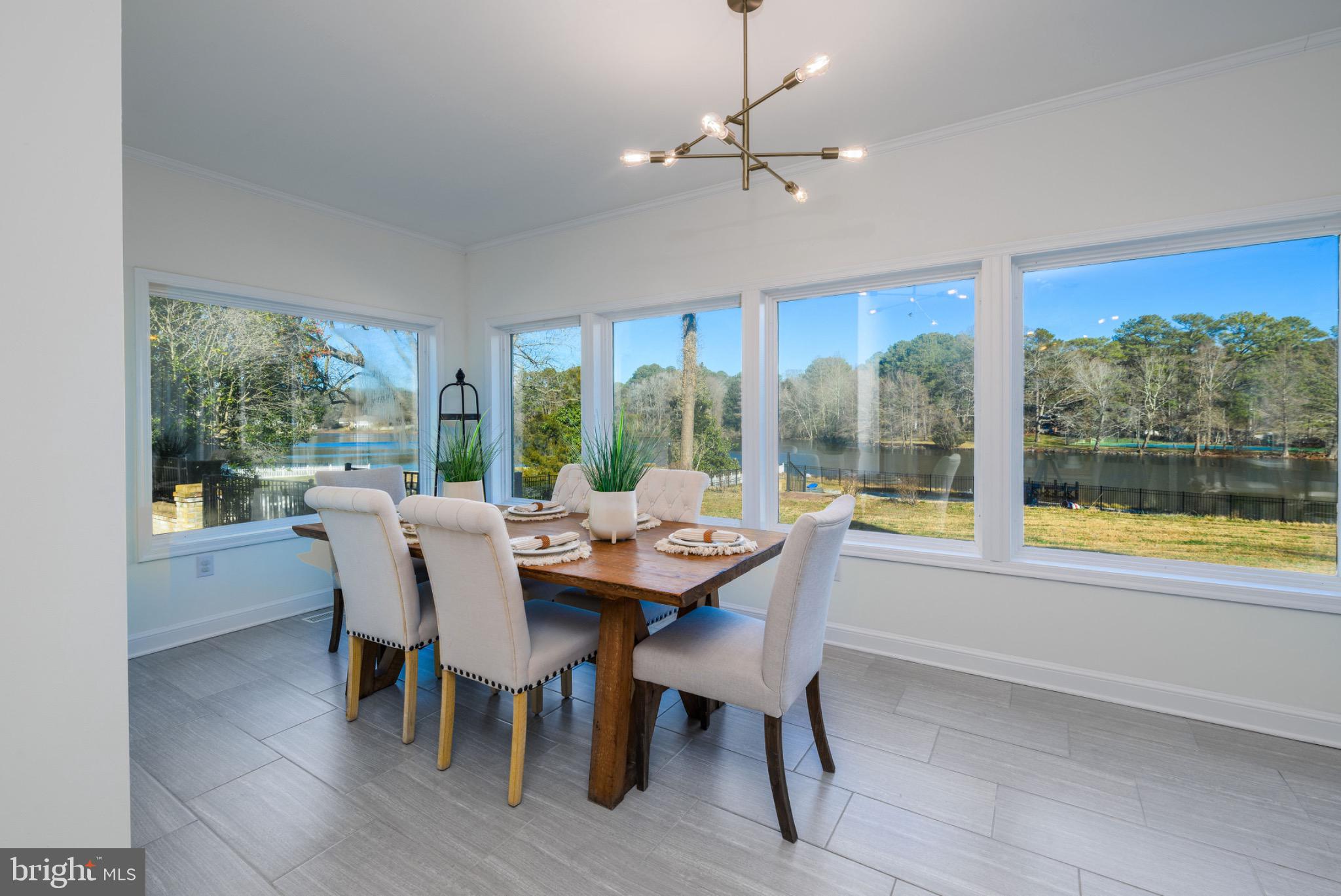 TONY TANK - Residential