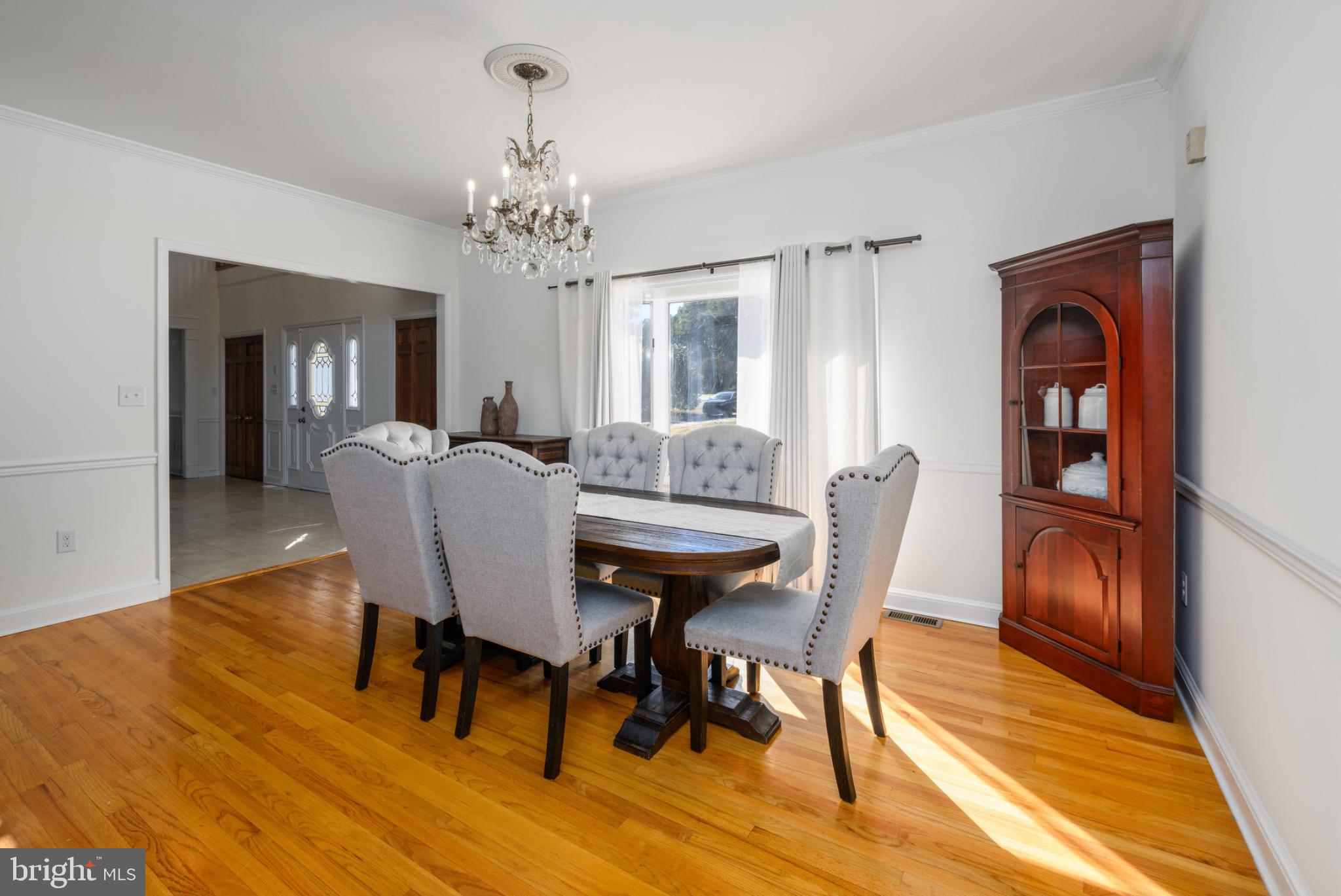 TONY TANK - Residential