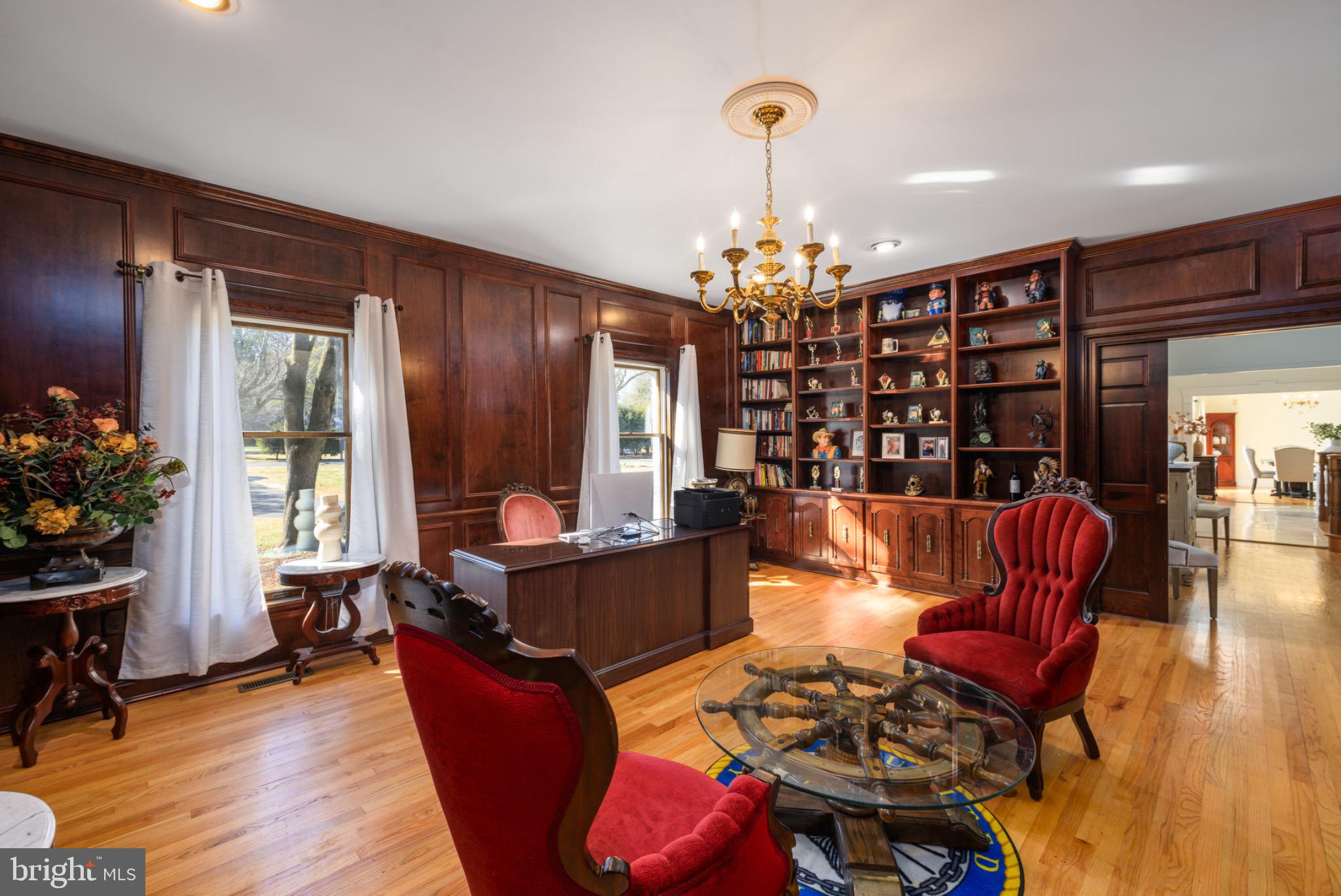 TONY TANK - Residential