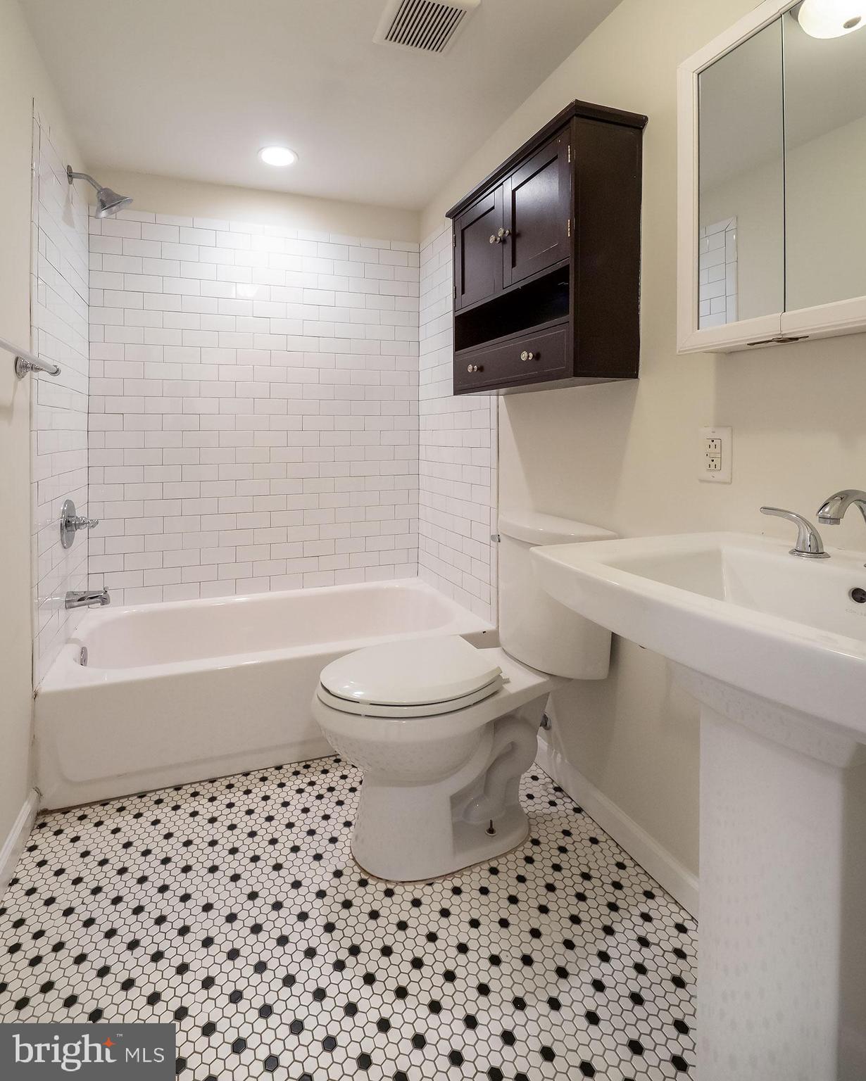 GRAYS FERRY - Residential