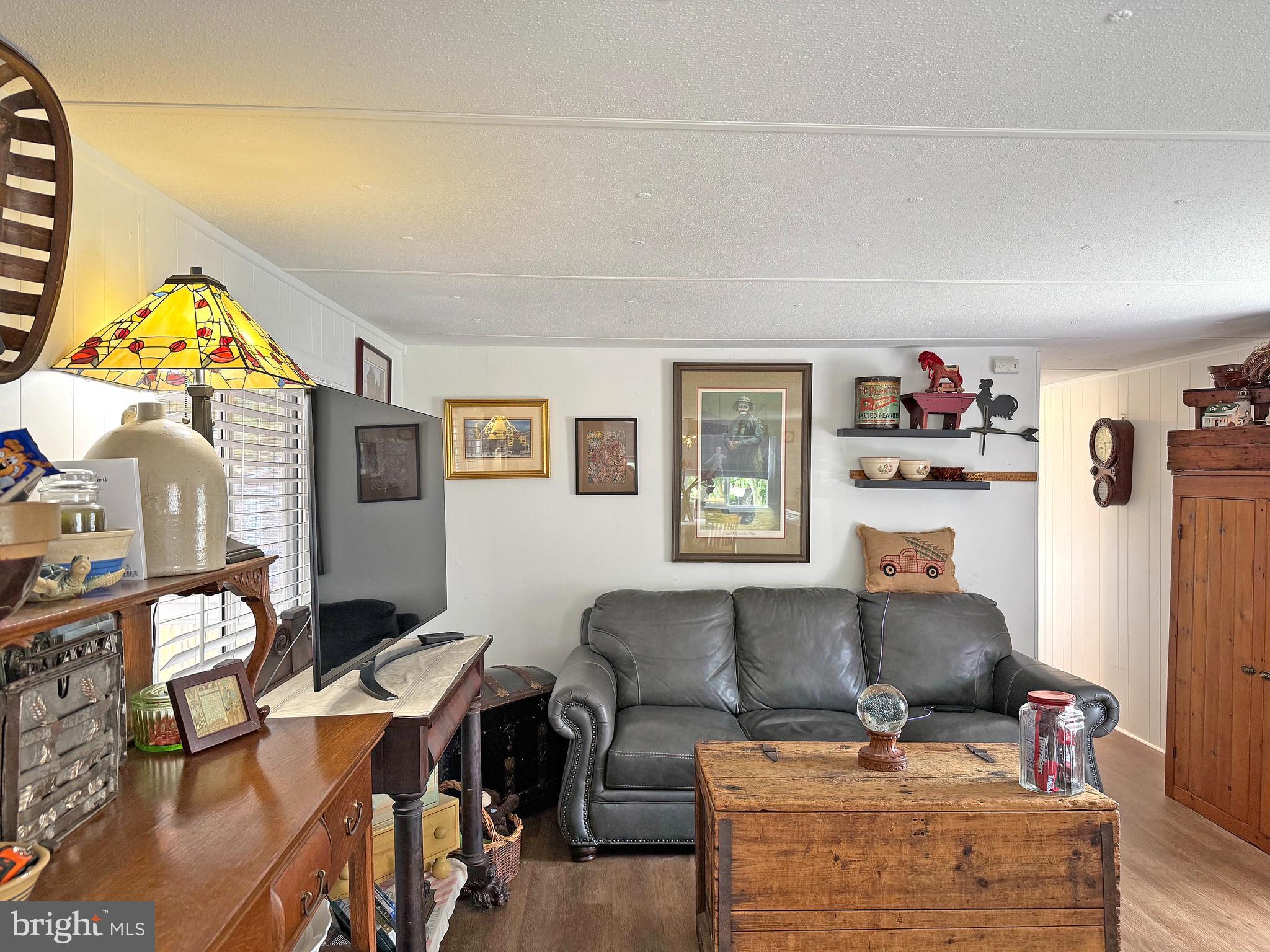 21697 D STREET D-50