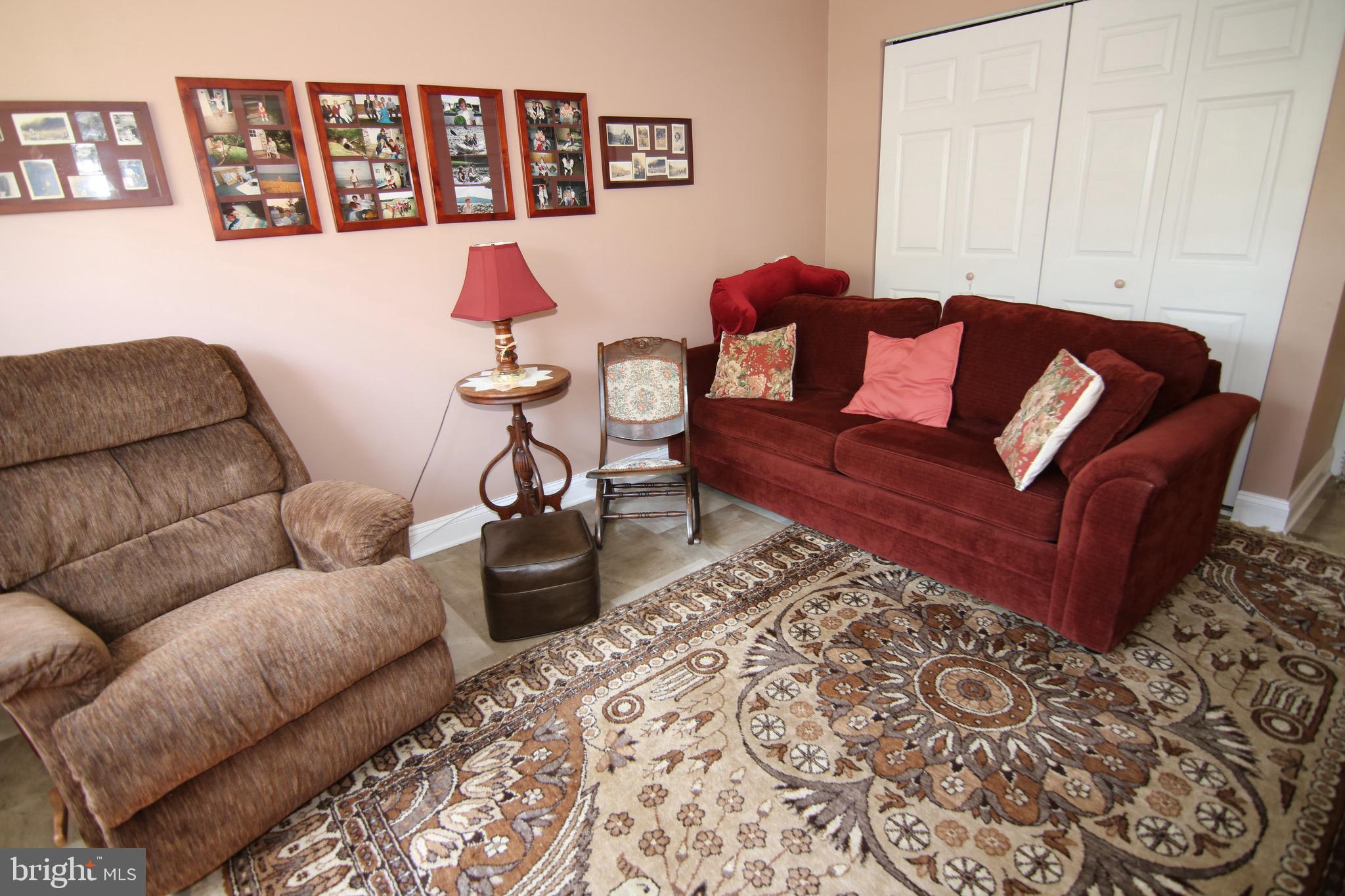 FOUR SEASONS ESTATES - Residential