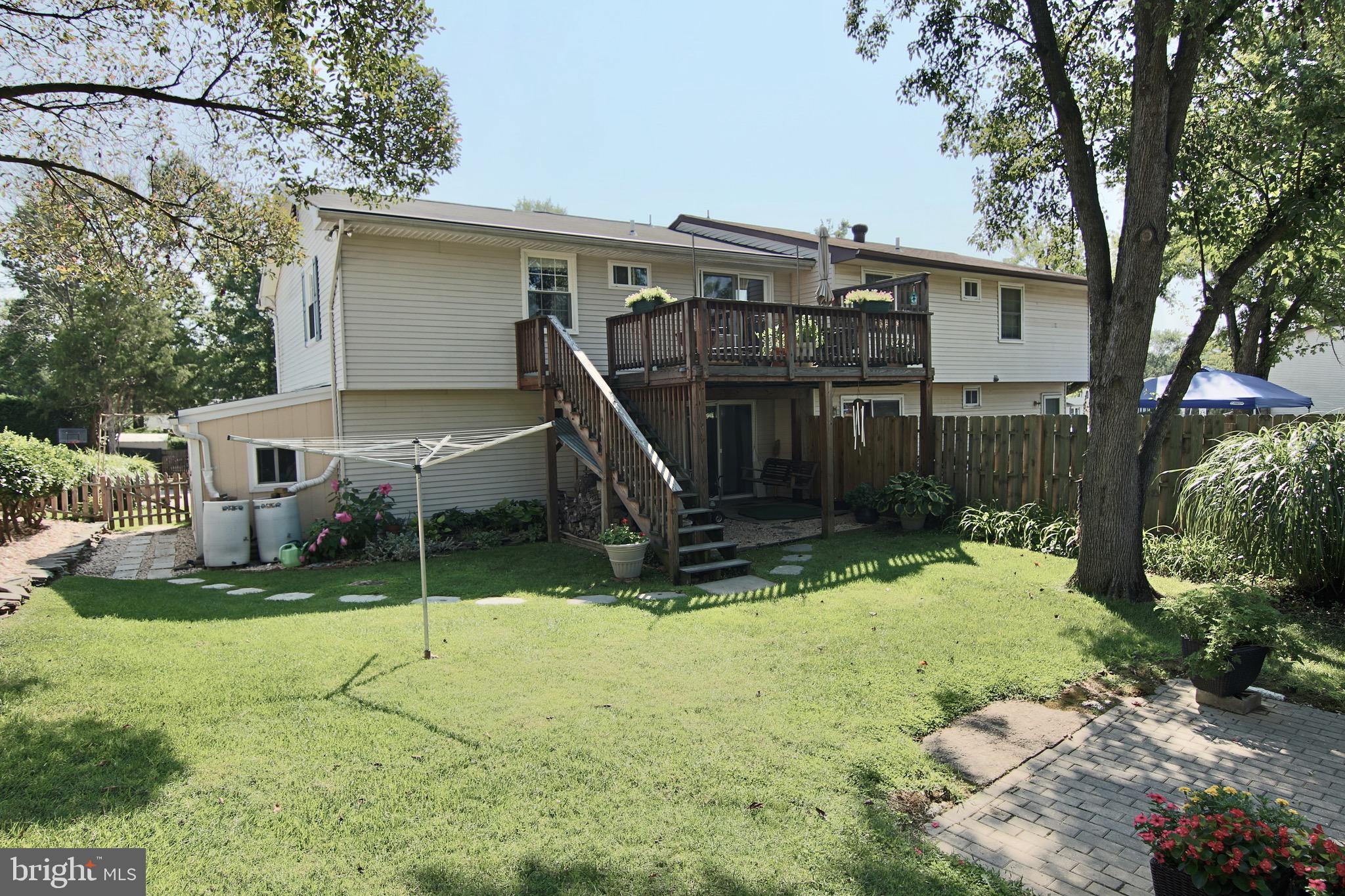 FOUR SEASONS ESTATES - Residential