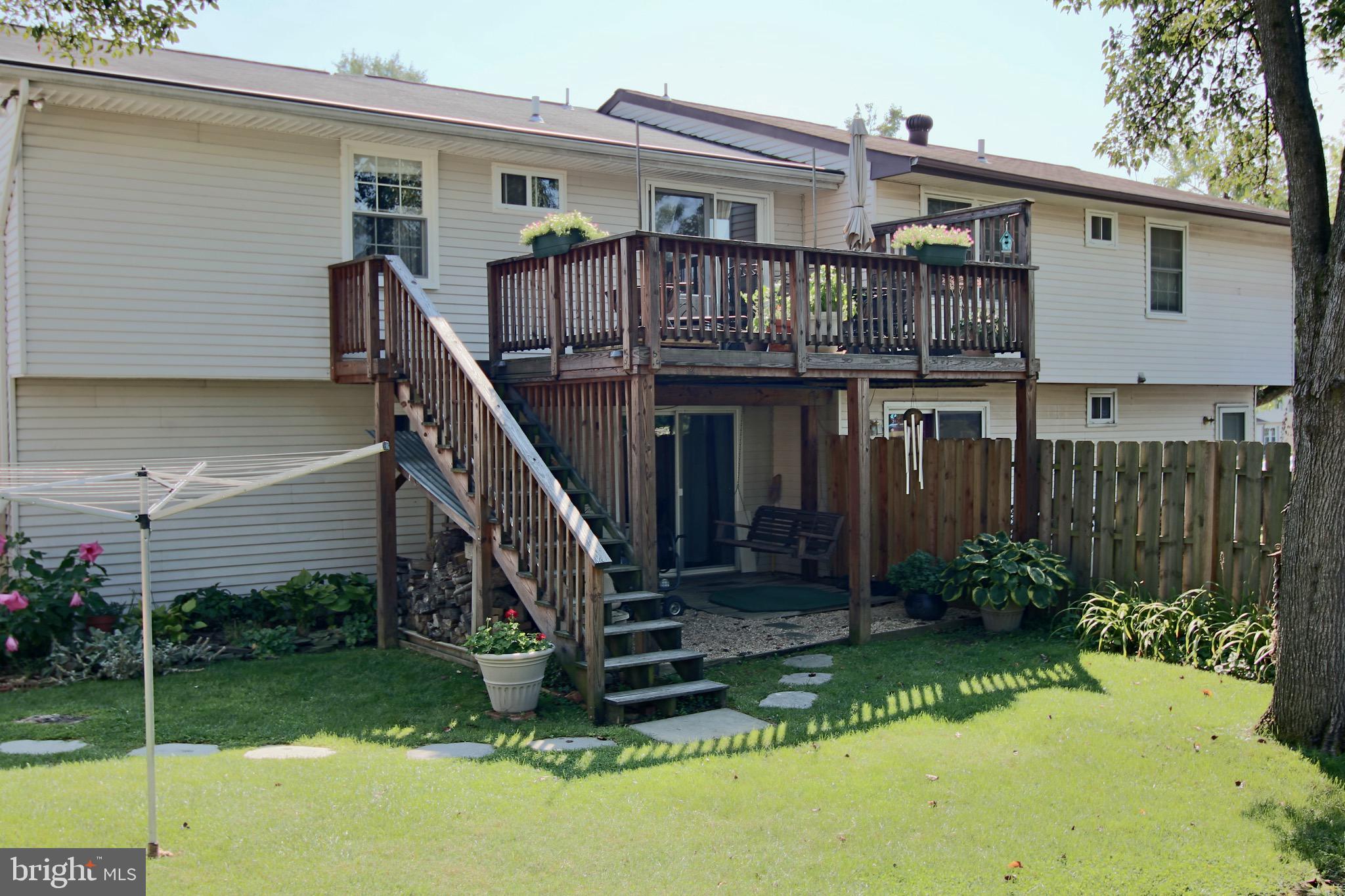 FOUR SEASONS ESTATES - Residential