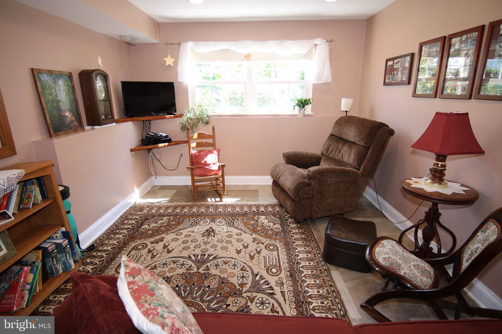 FOUR SEASONS ESTATES - Residential