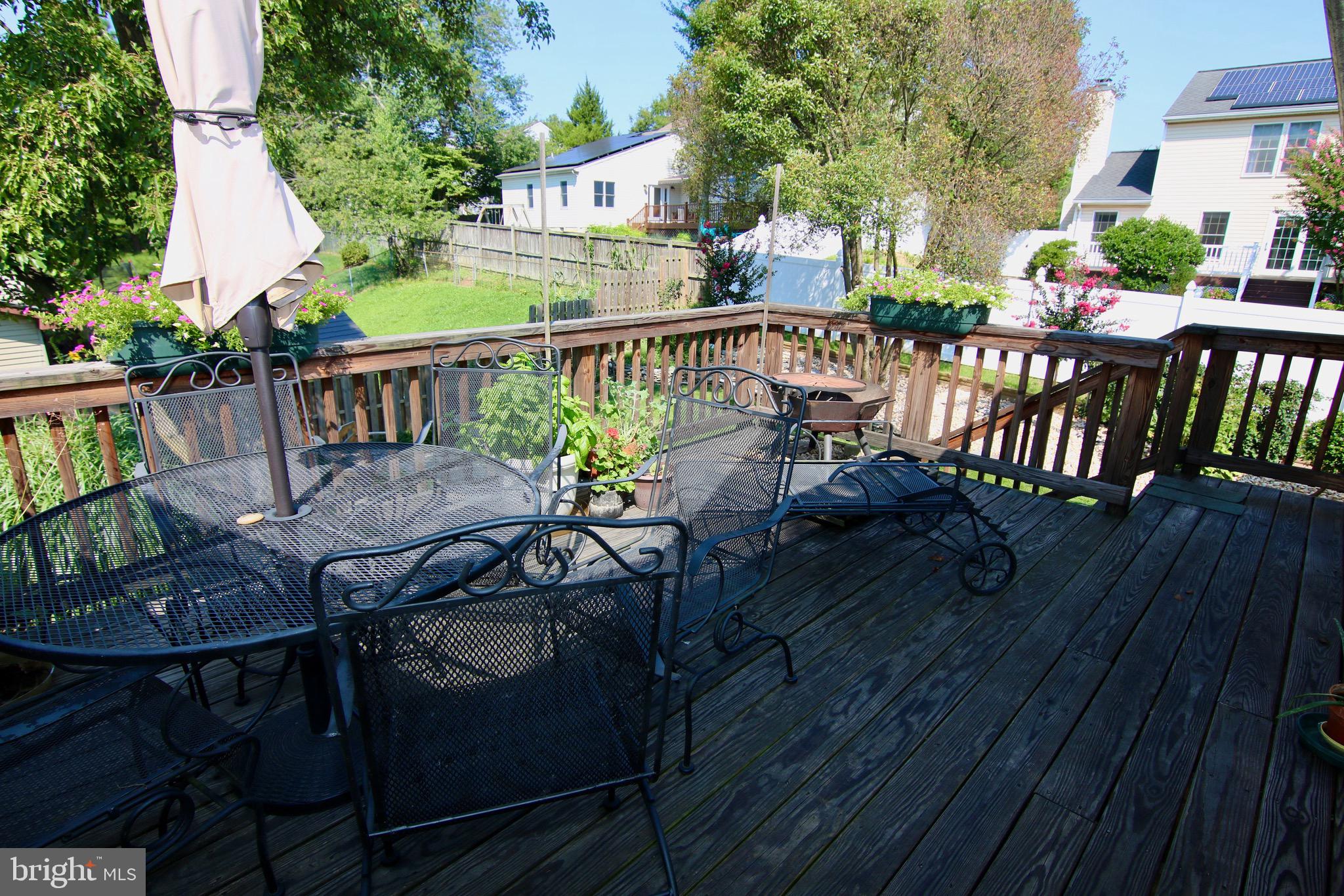 FOUR SEASONS ESTATES - Residential