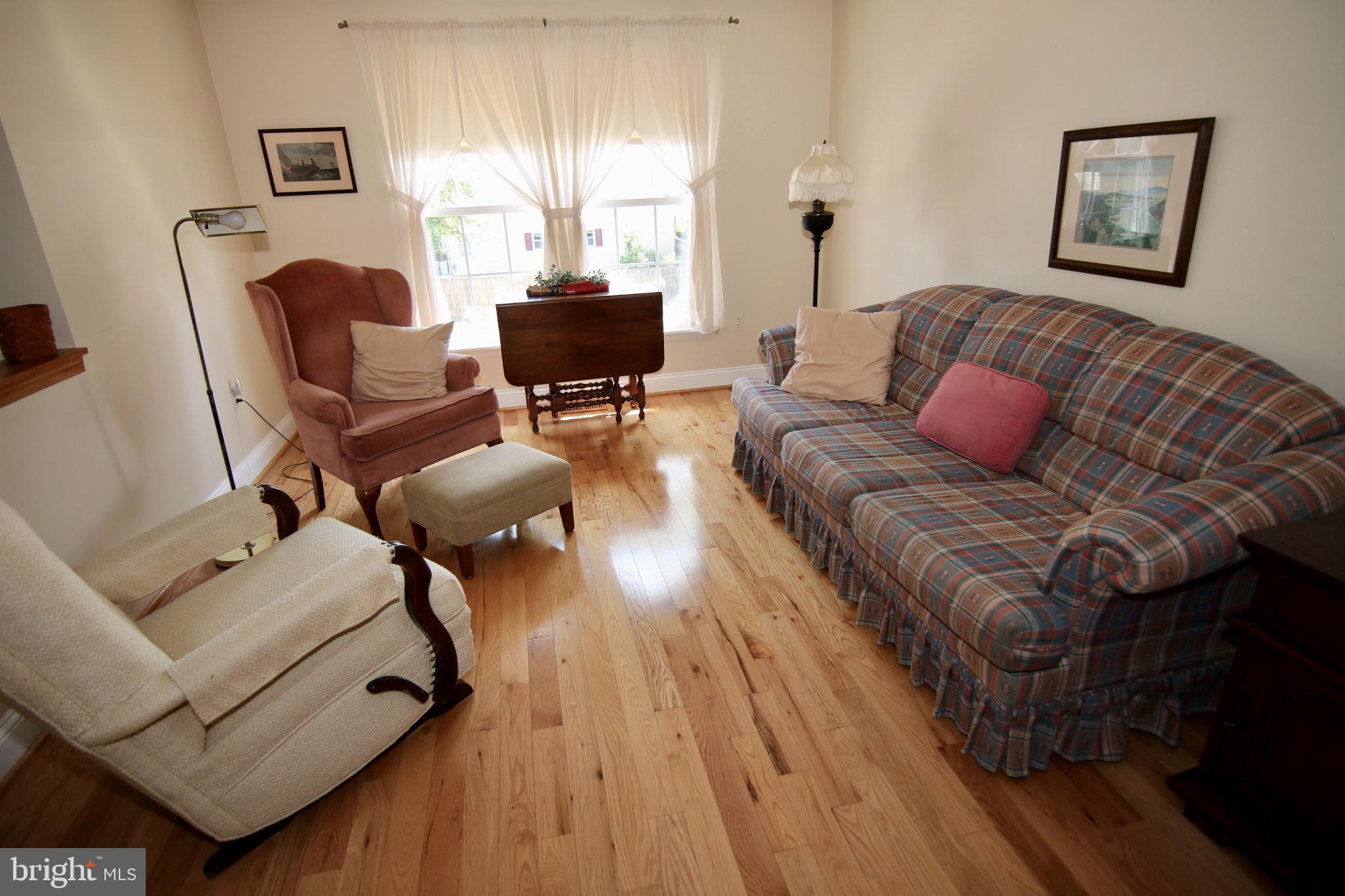 FOUR SEASONS ESTATES - Residential