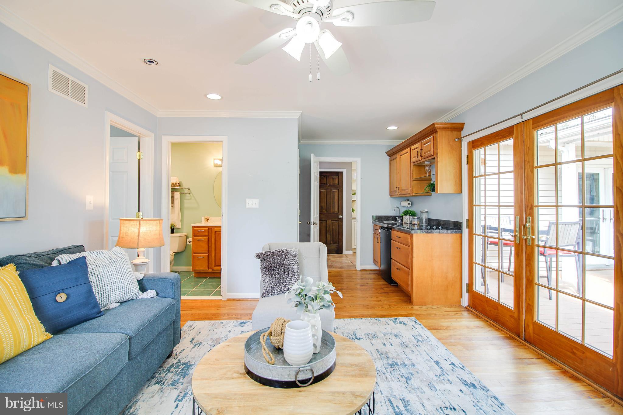 EMERALD VALLEY - Residential