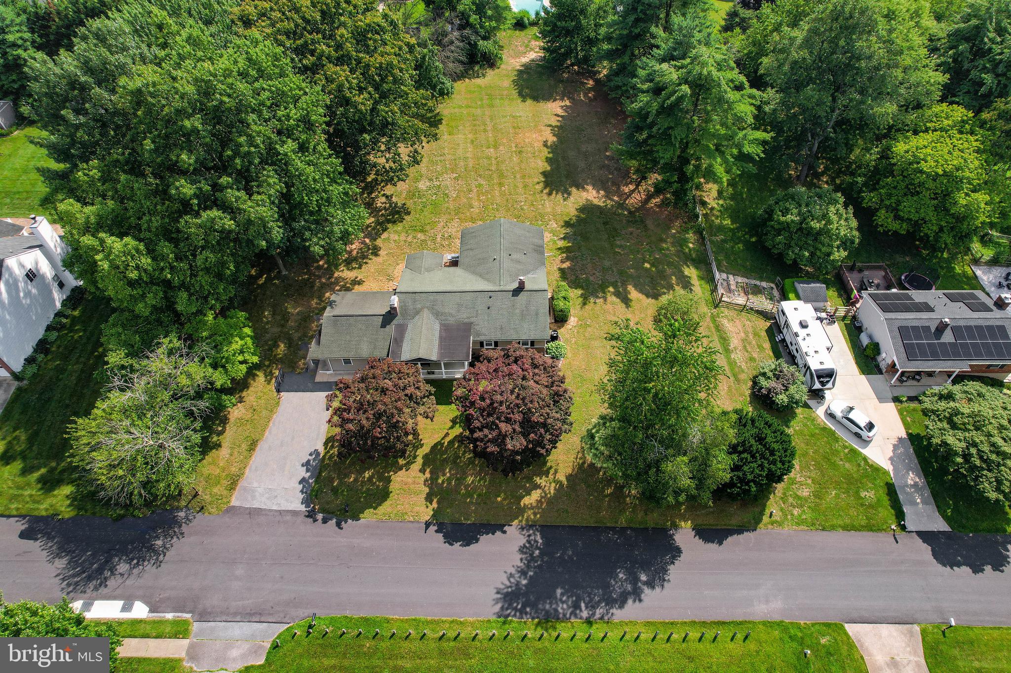 EMERALD VALLEY - Residential