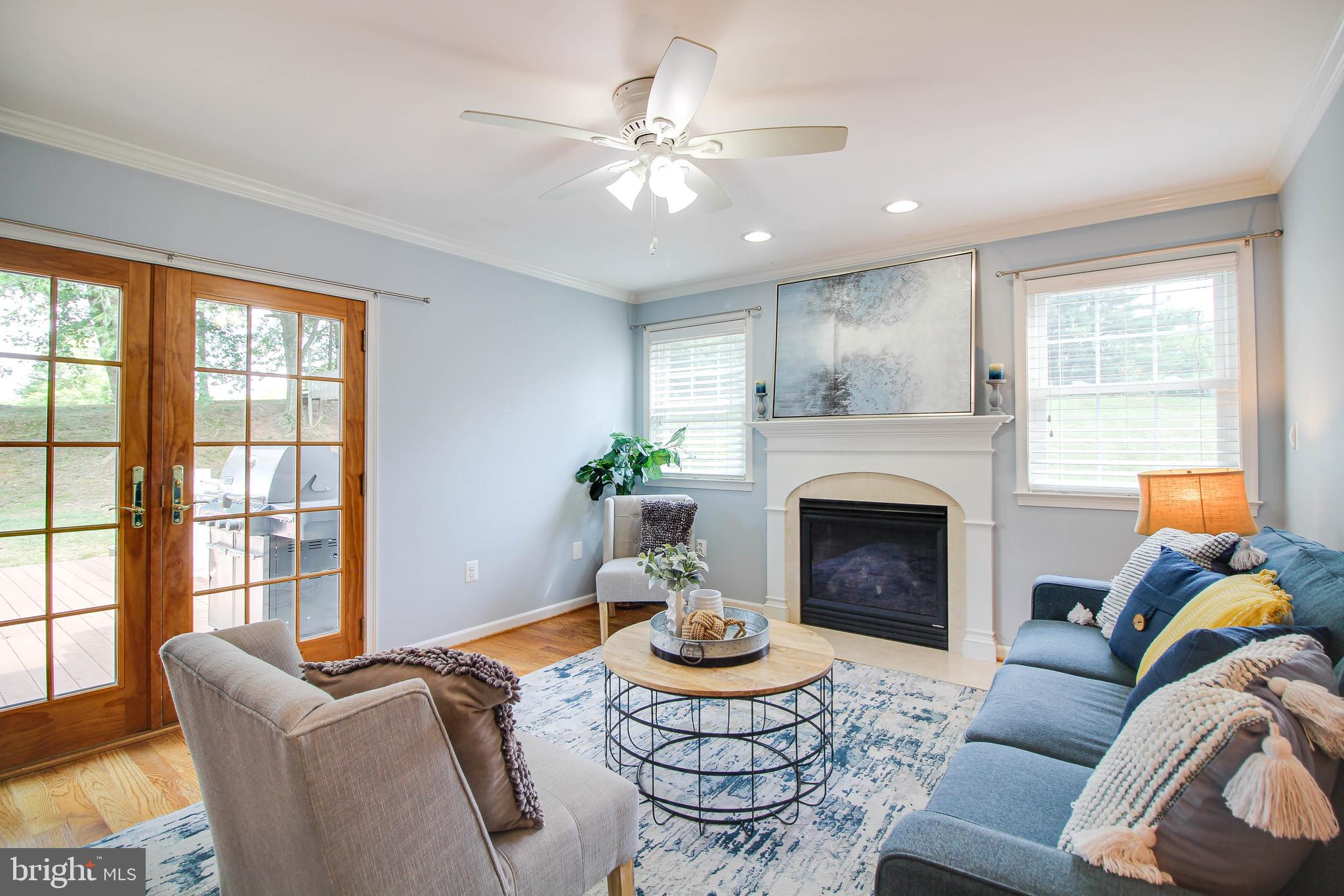 EMERALD VALLEY - Residential