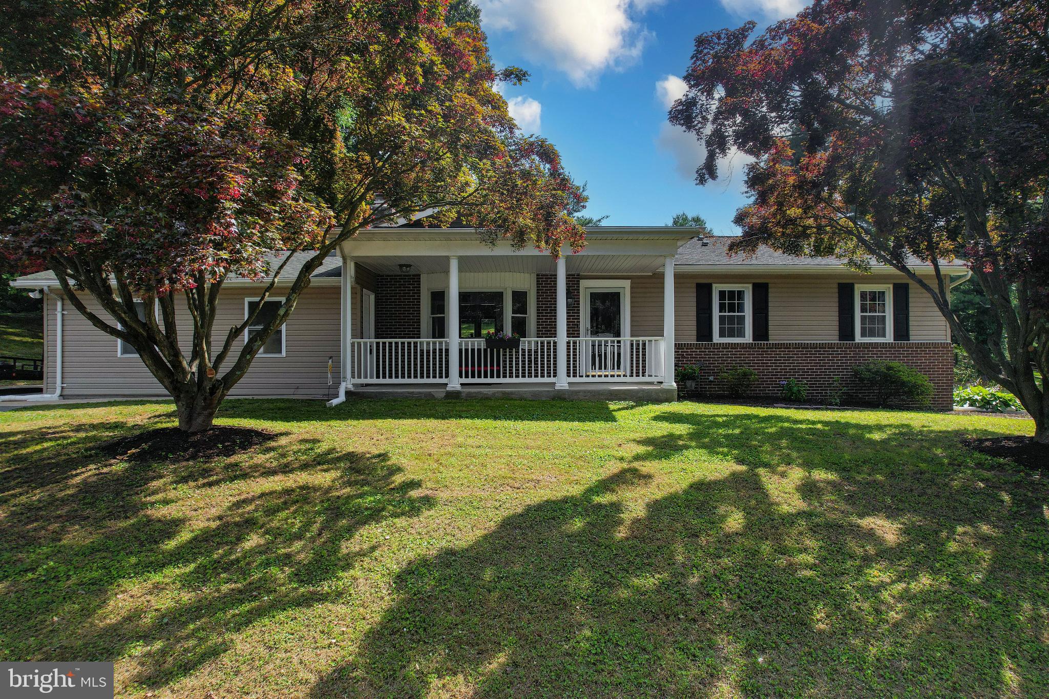 EMERALD VALLEY - Residential