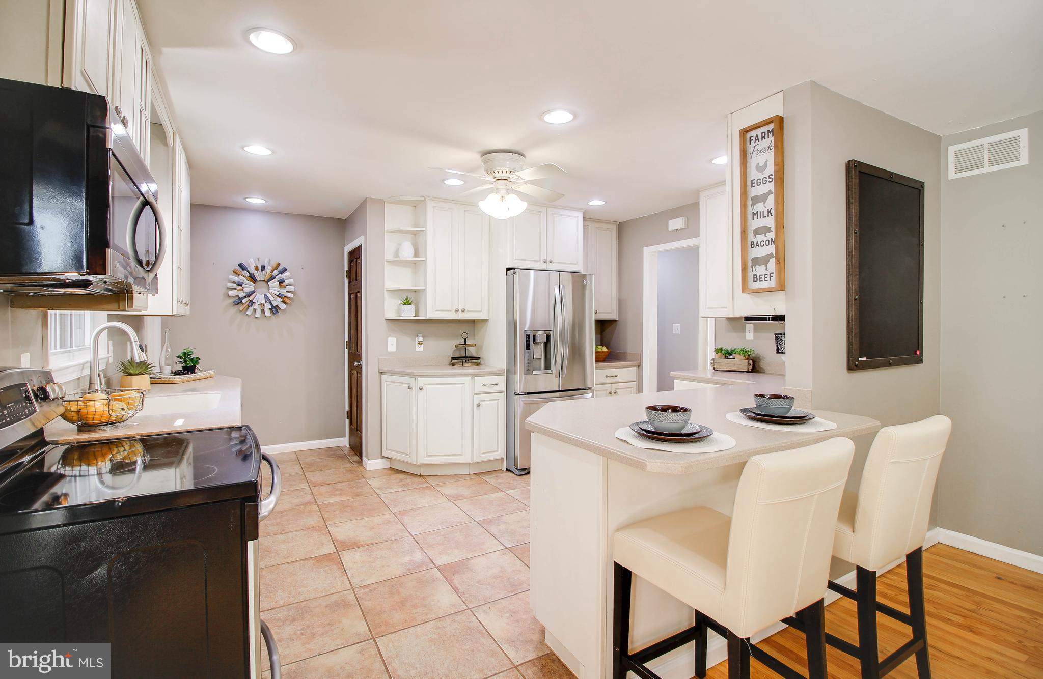 EMERALD VALLEY - Residential