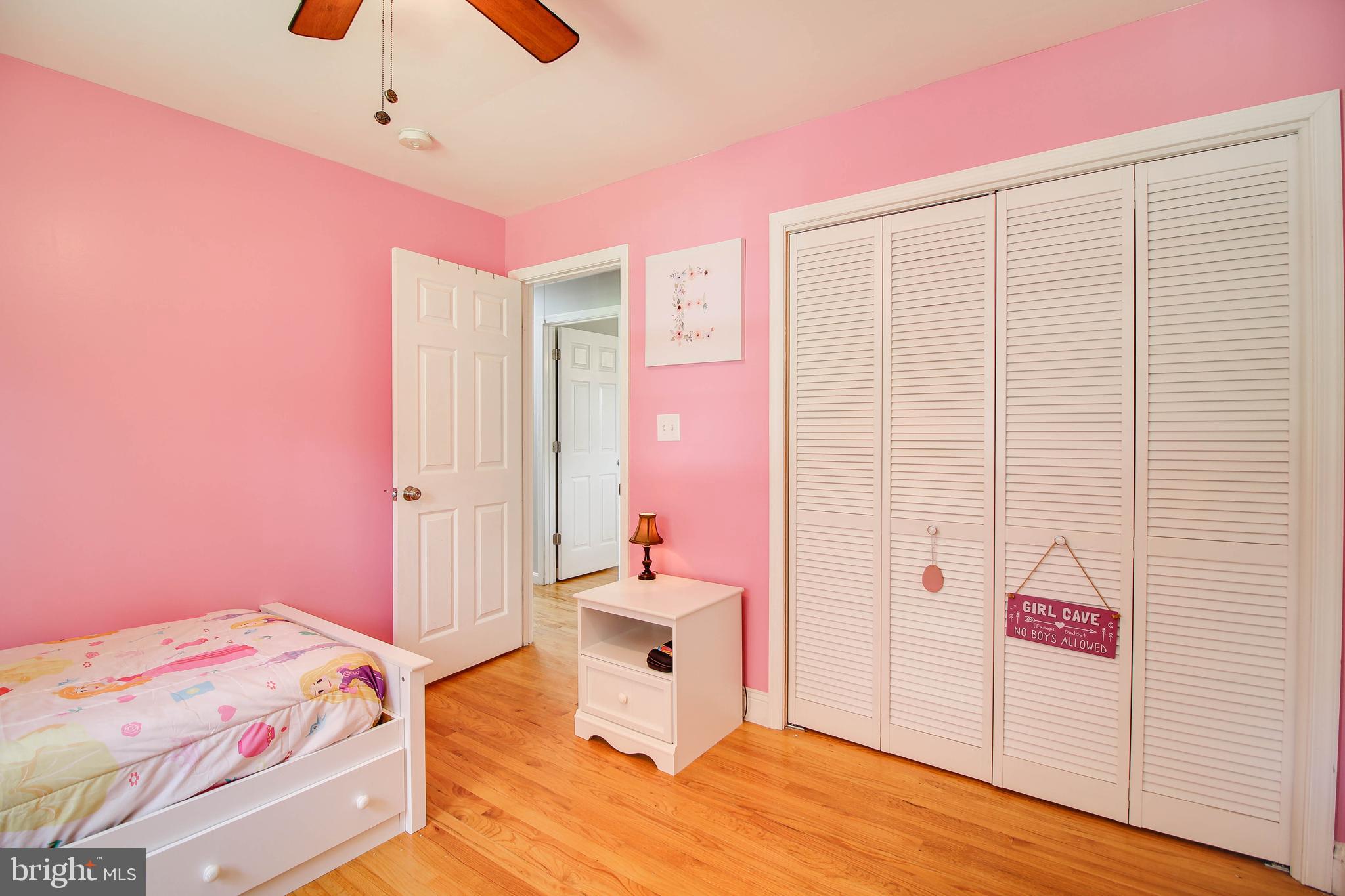 EMERALD VALLEY - Residential