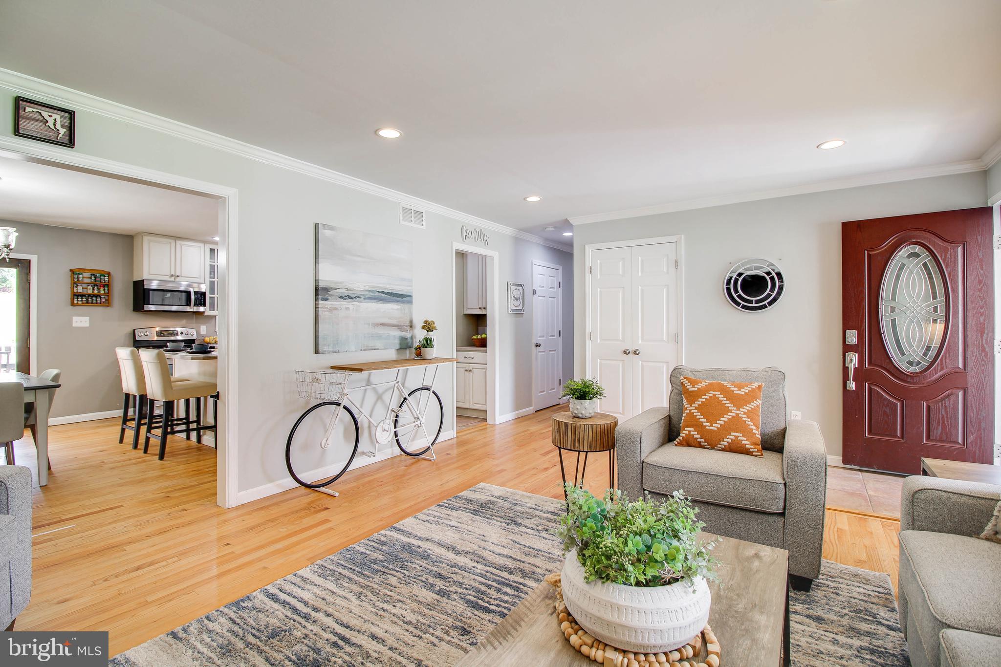 EMERALD VALLEY - Residential