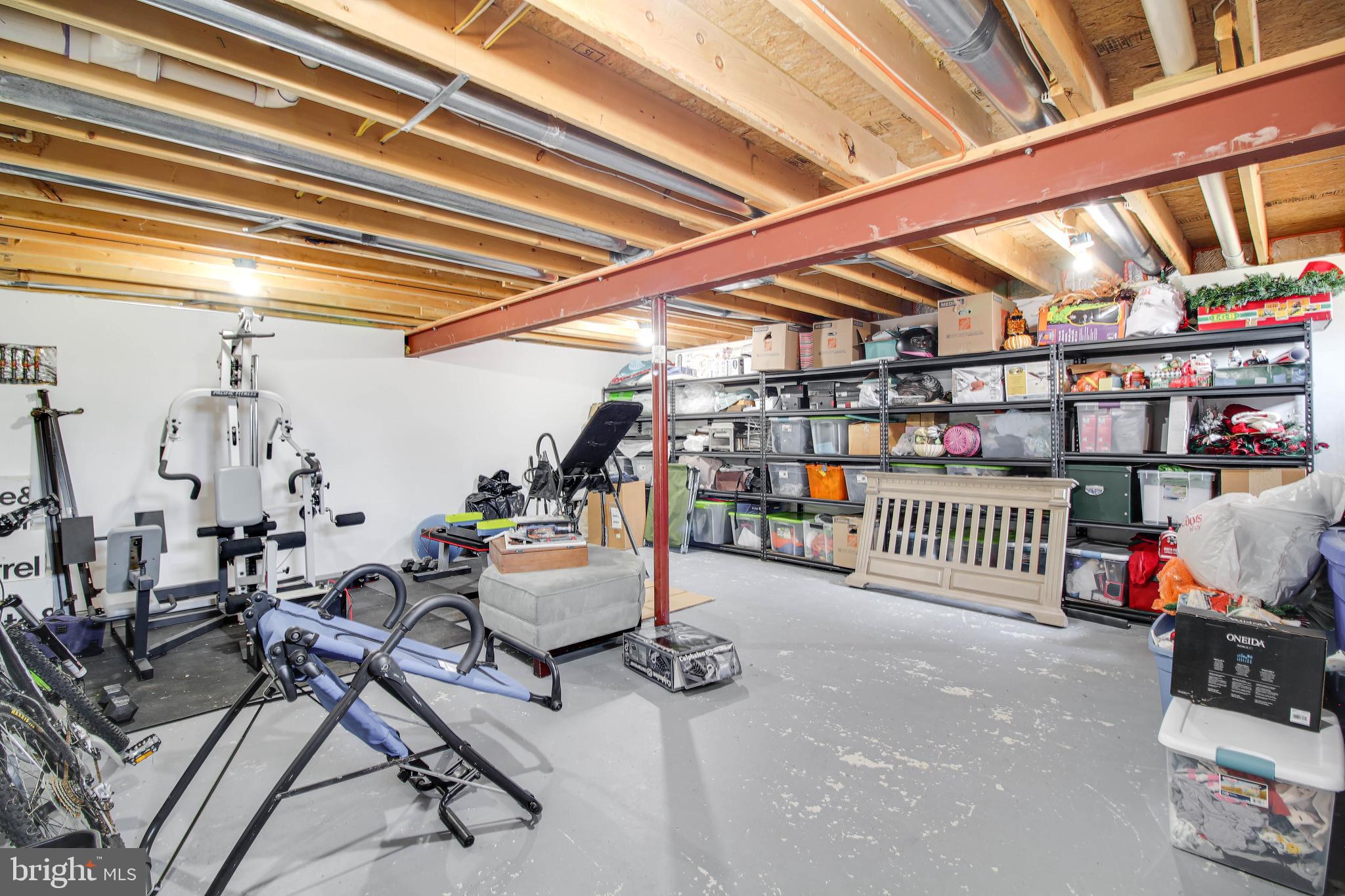 EMERALD VALLEY - Residential