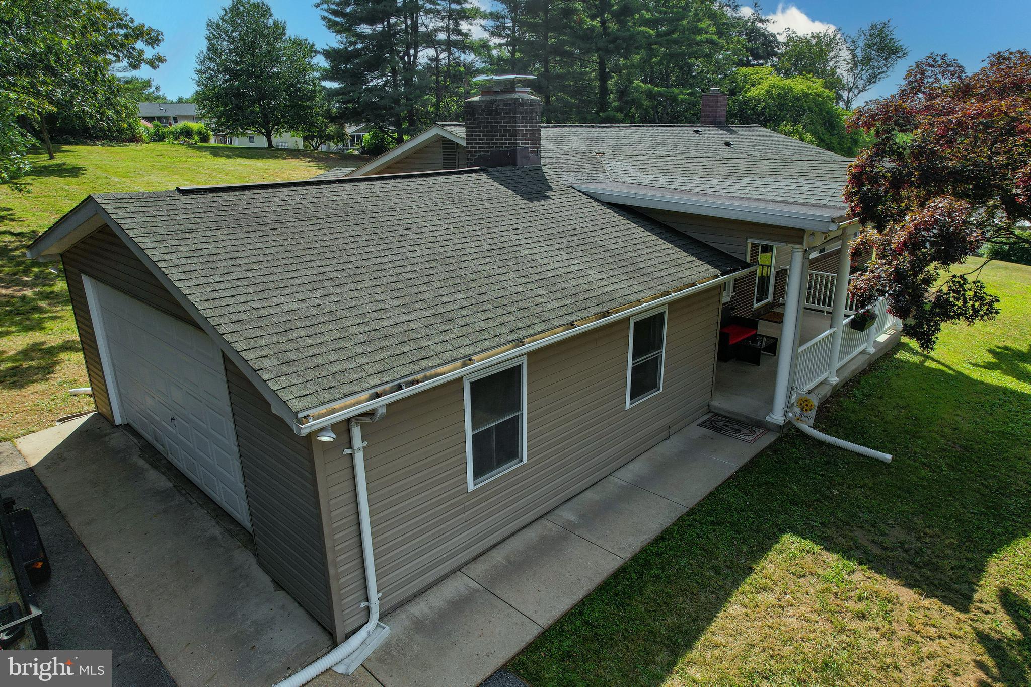 EMERALD VALLEY - Residential