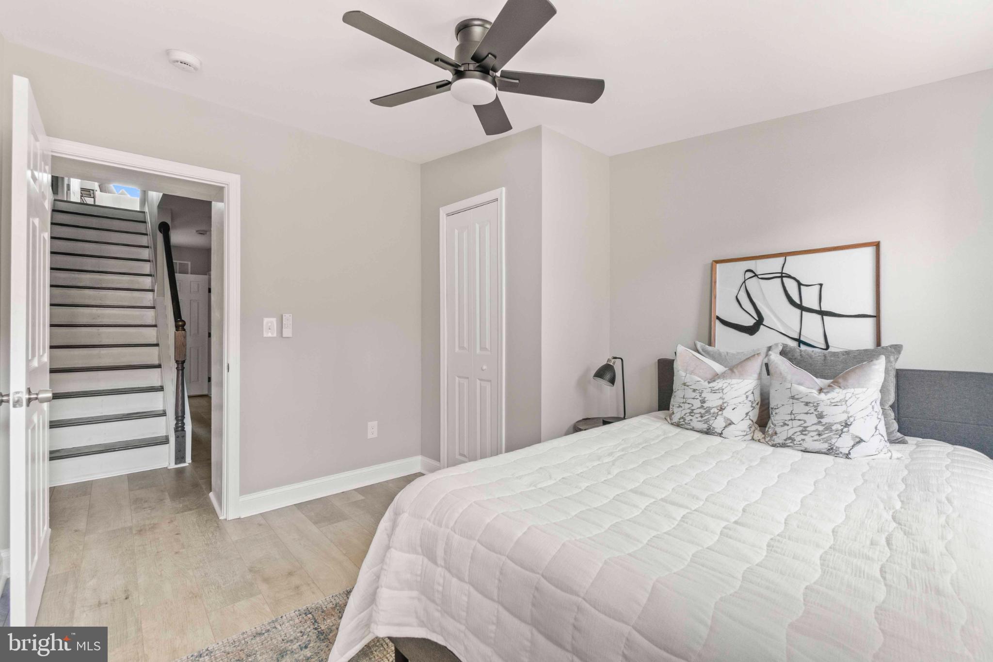 WASHINGTON VILLAGE - Residential