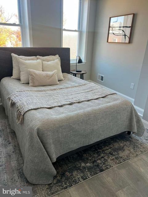 829 W BARRE BALTIMORE MD 21230