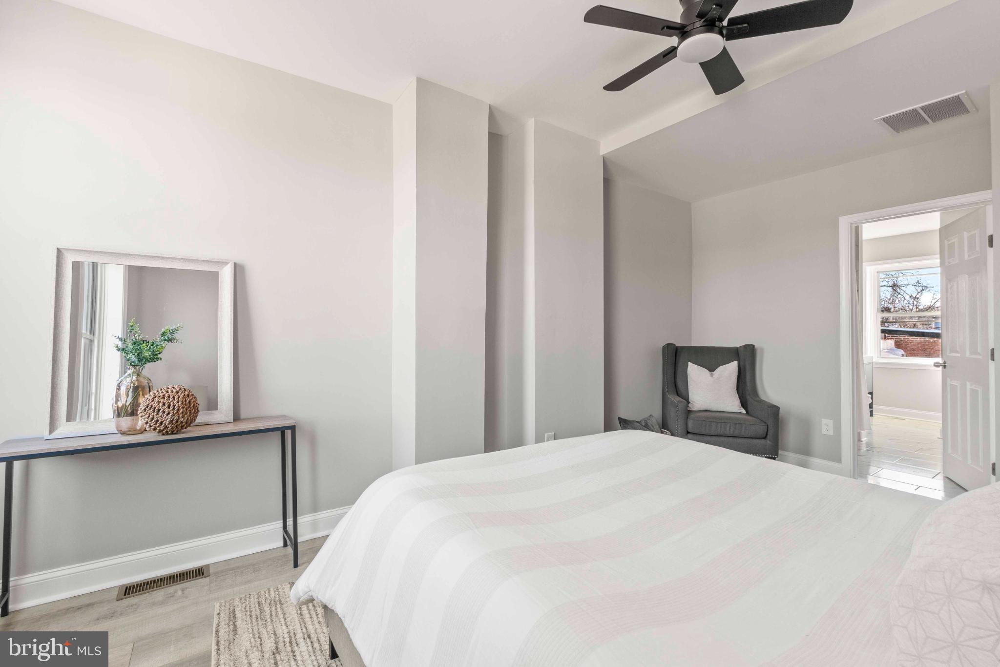 WASHINGTON VILLAGE - Residential