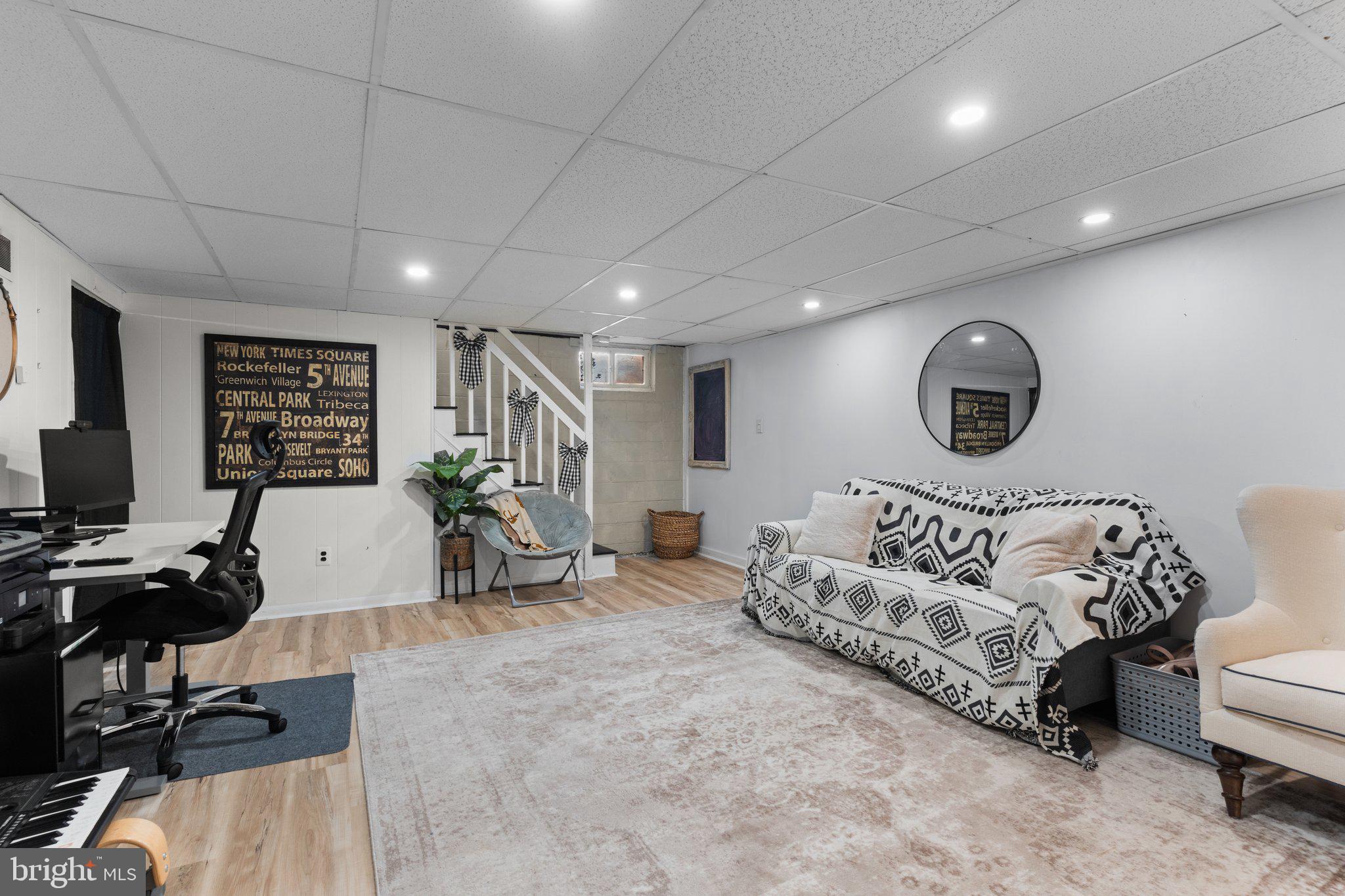 SPEEDWAY - Residential