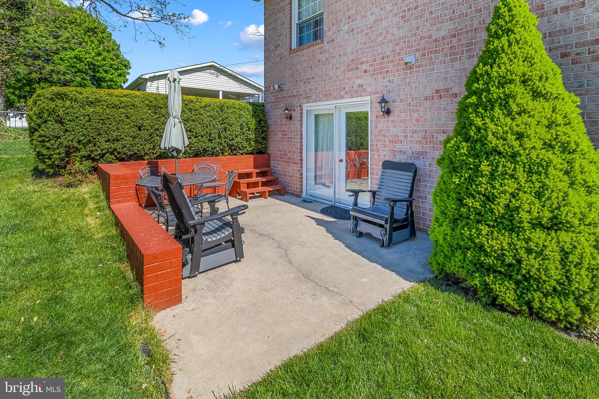 PIKESIDE MEADOWS - Residential