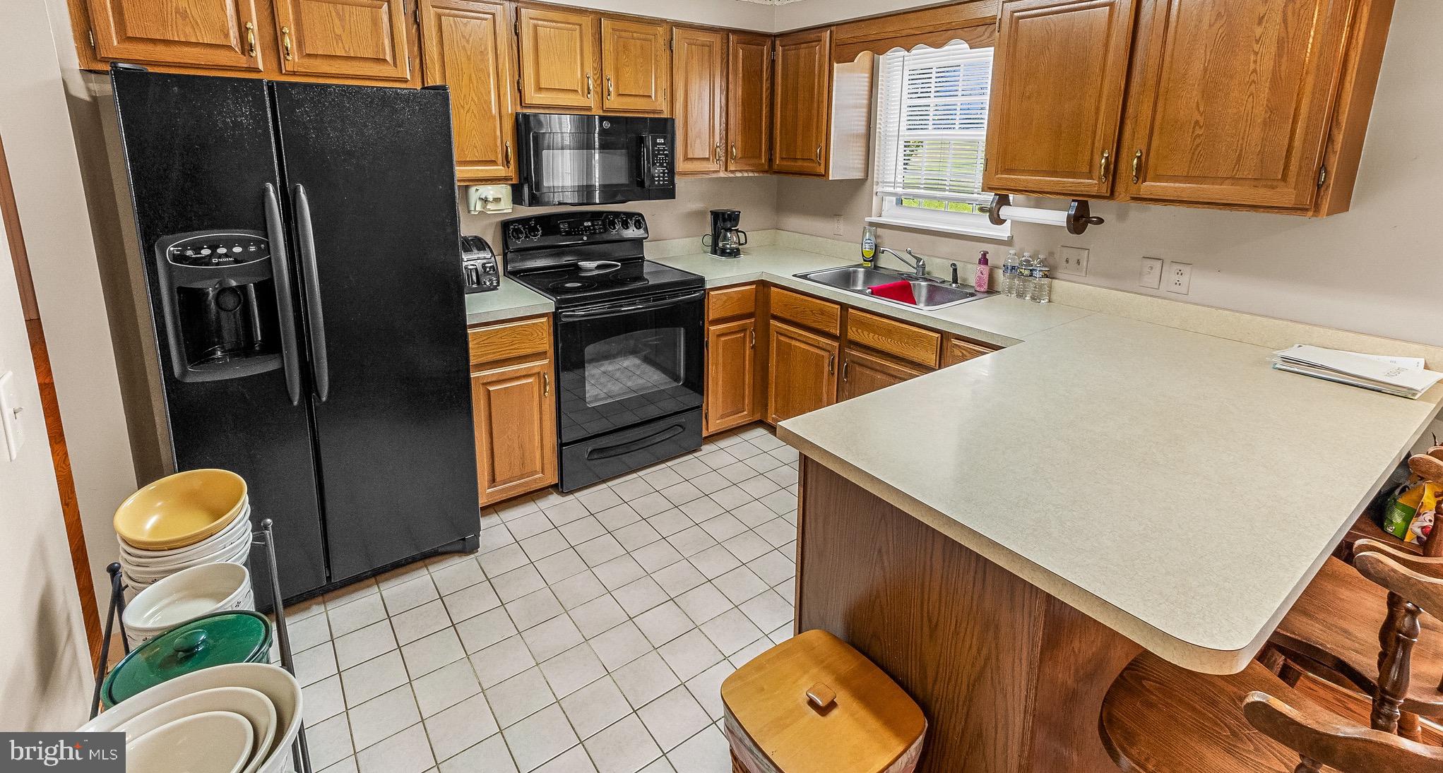 PIKESIDE MEADOWS - Residential