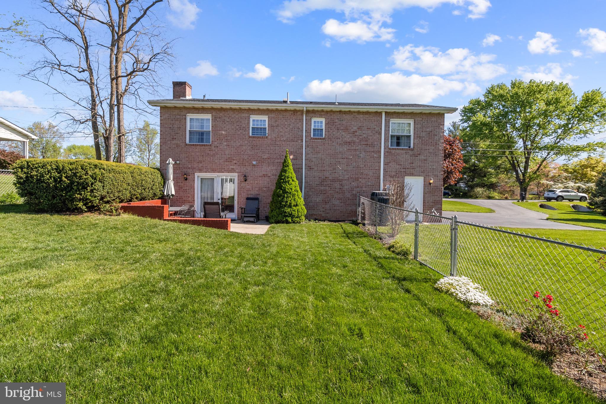 PIKESIDE MEADOWS - Residential