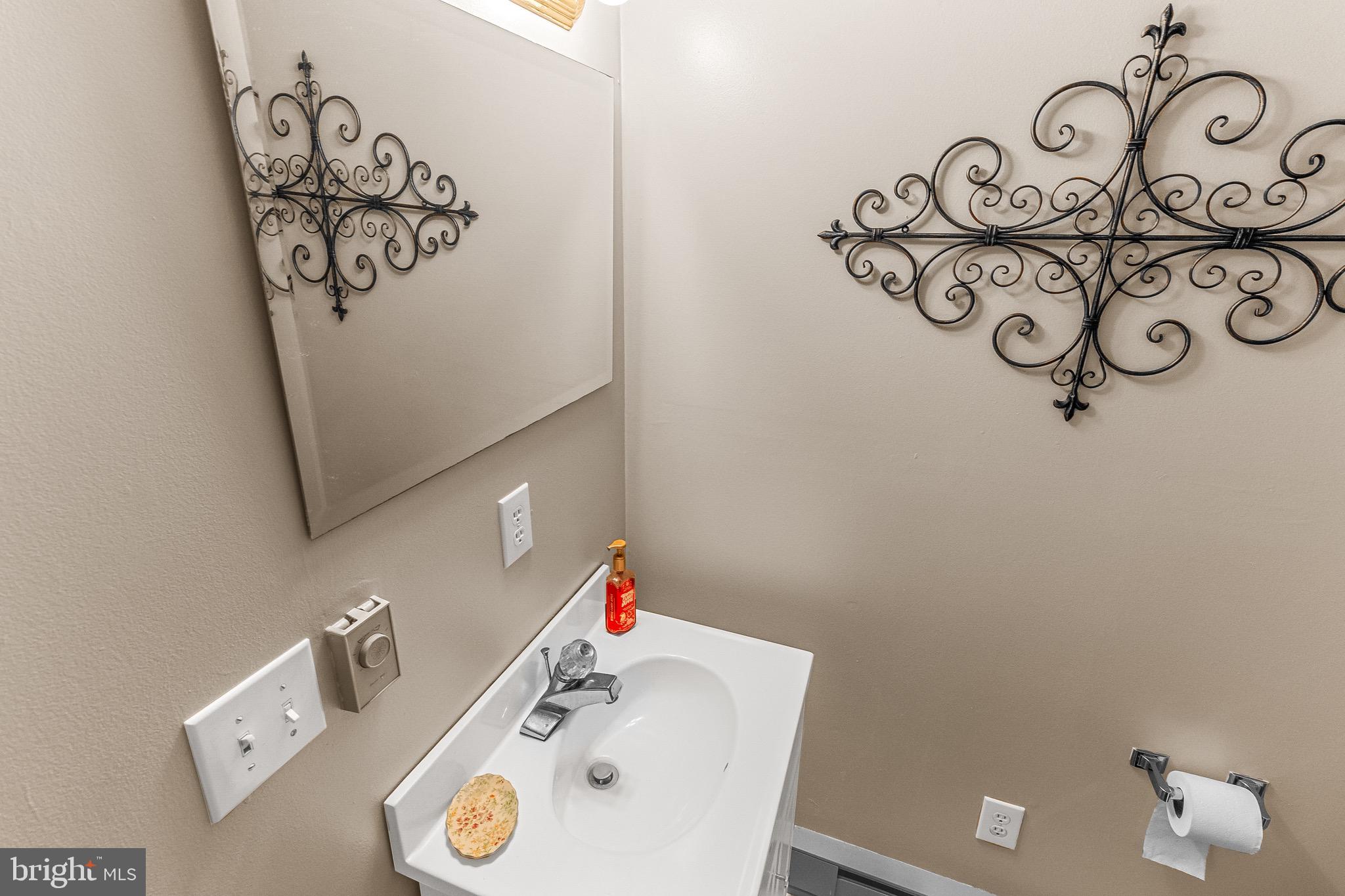 PIKESIDE MEADOWS - Residential