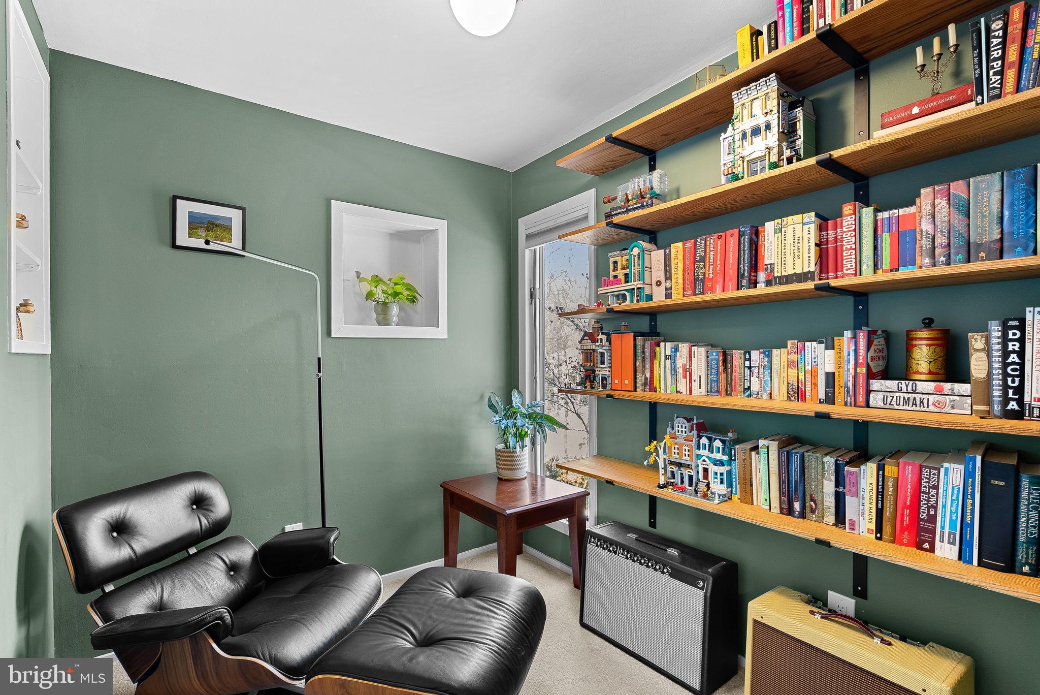 RESTON - Residential