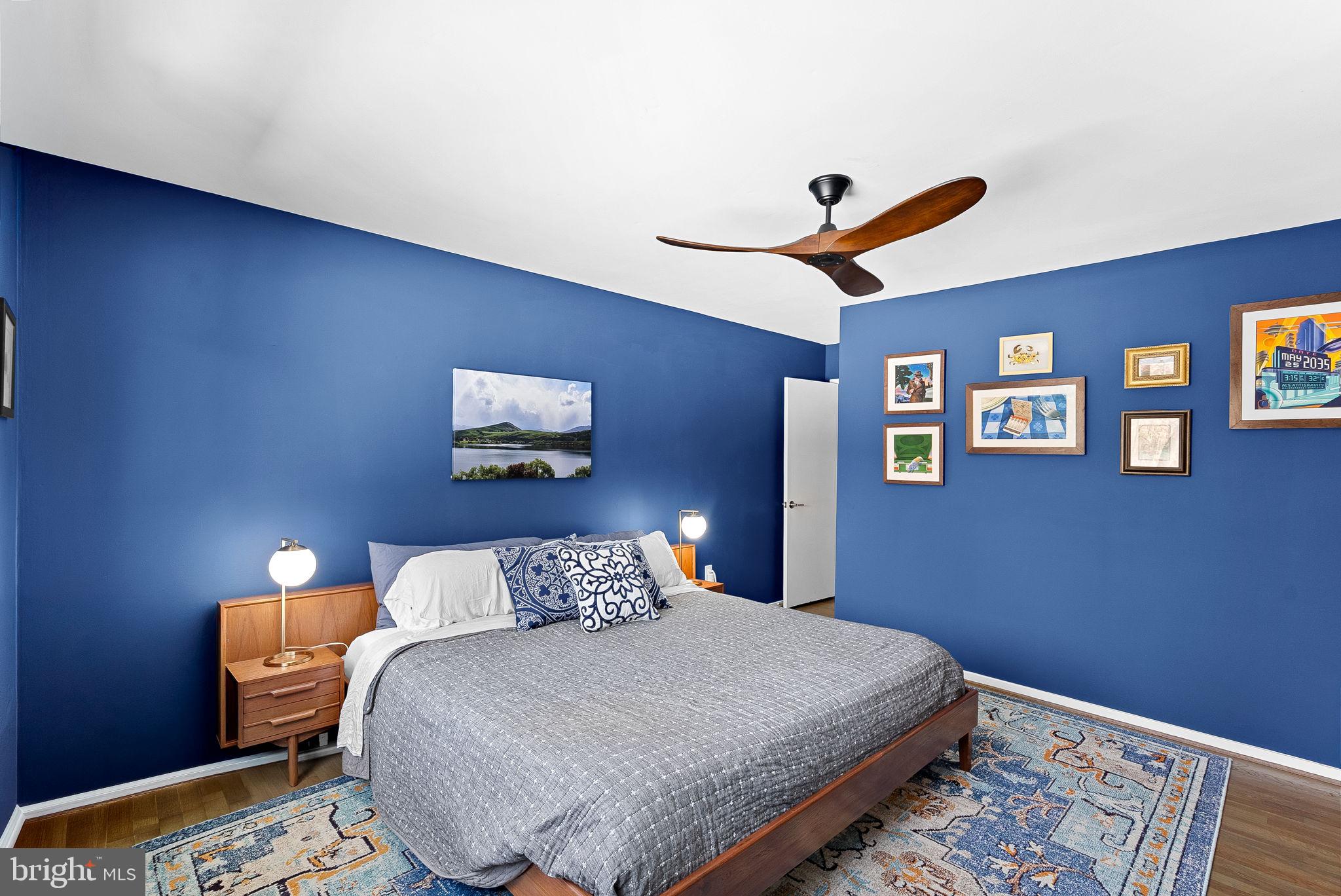 RESTON - Residential