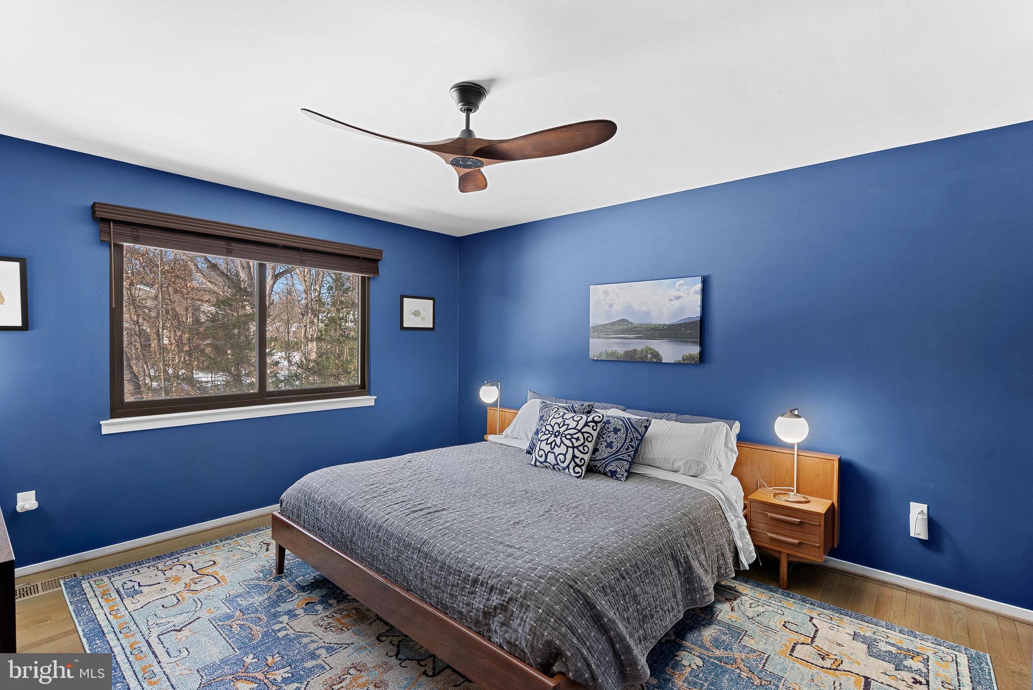 RESTON - Residential