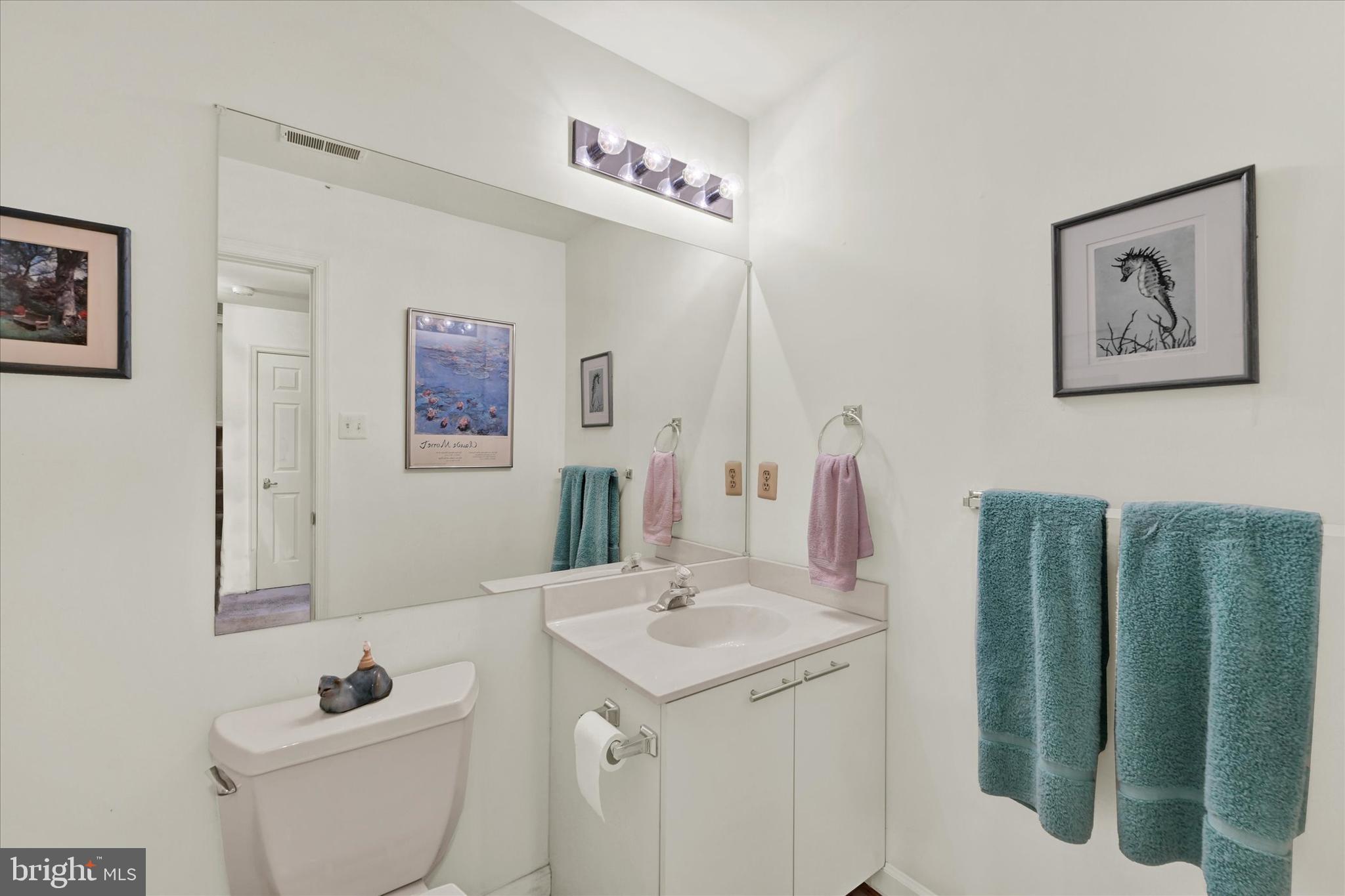 SUMMIT CHASE - Residential