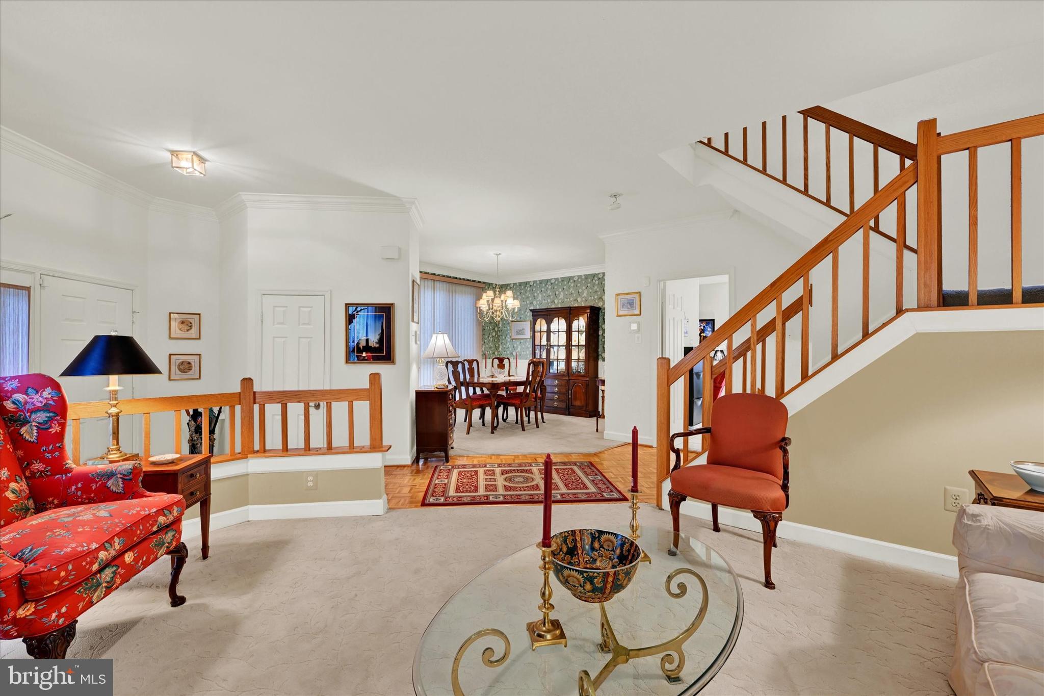 SUMMIT CHASE - Residential