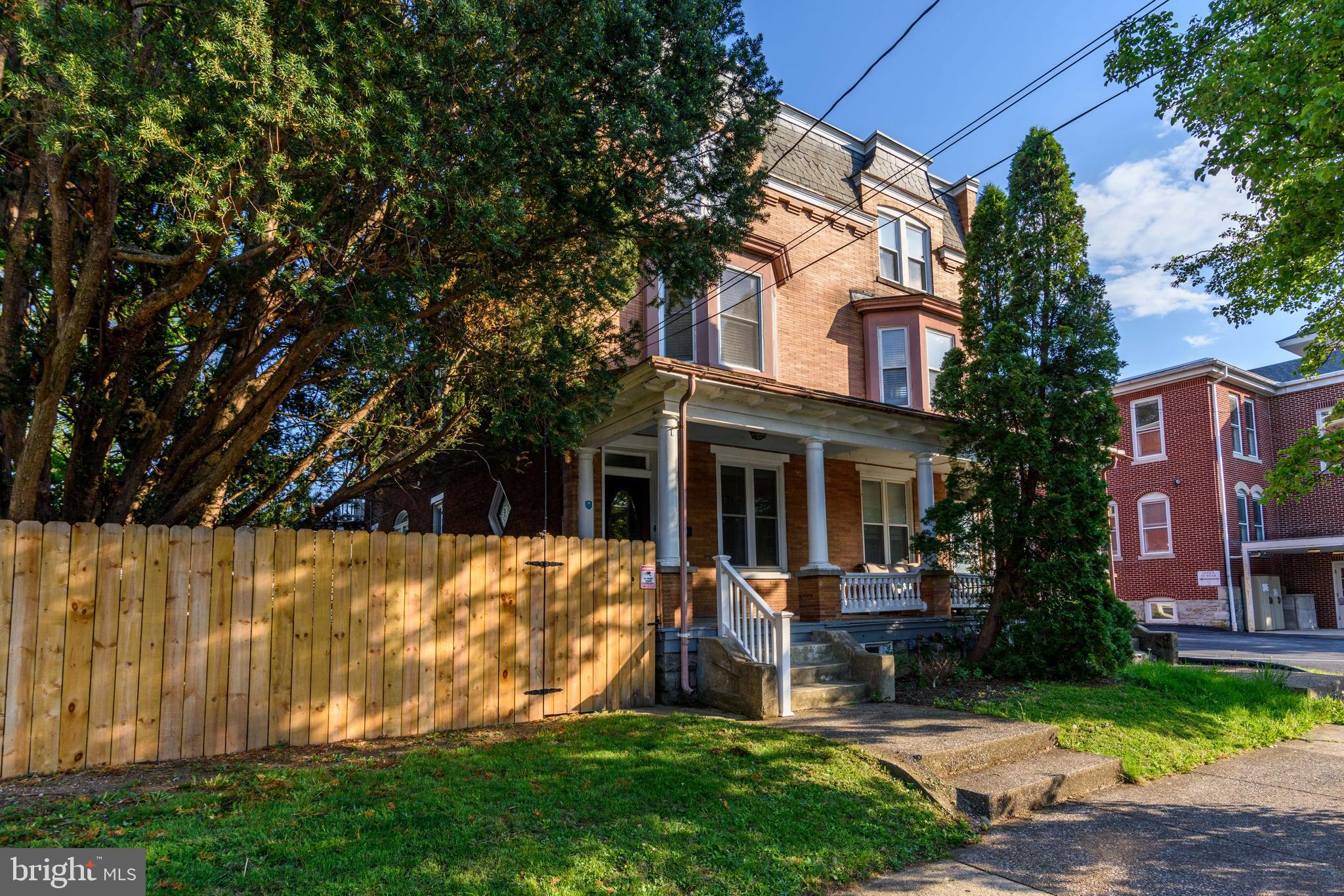 LEMOYNE BOROUGH - Residential