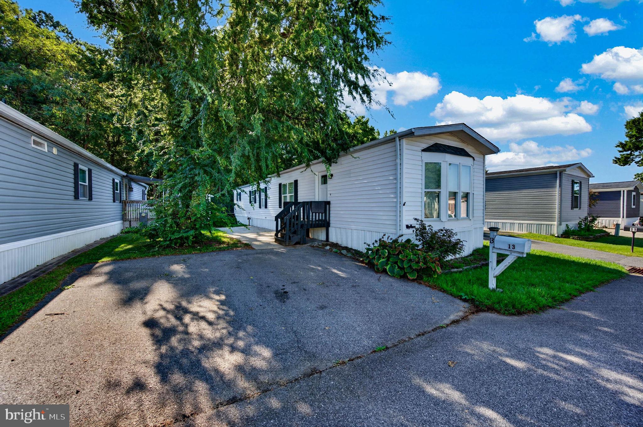 13 TAMARAC TRL