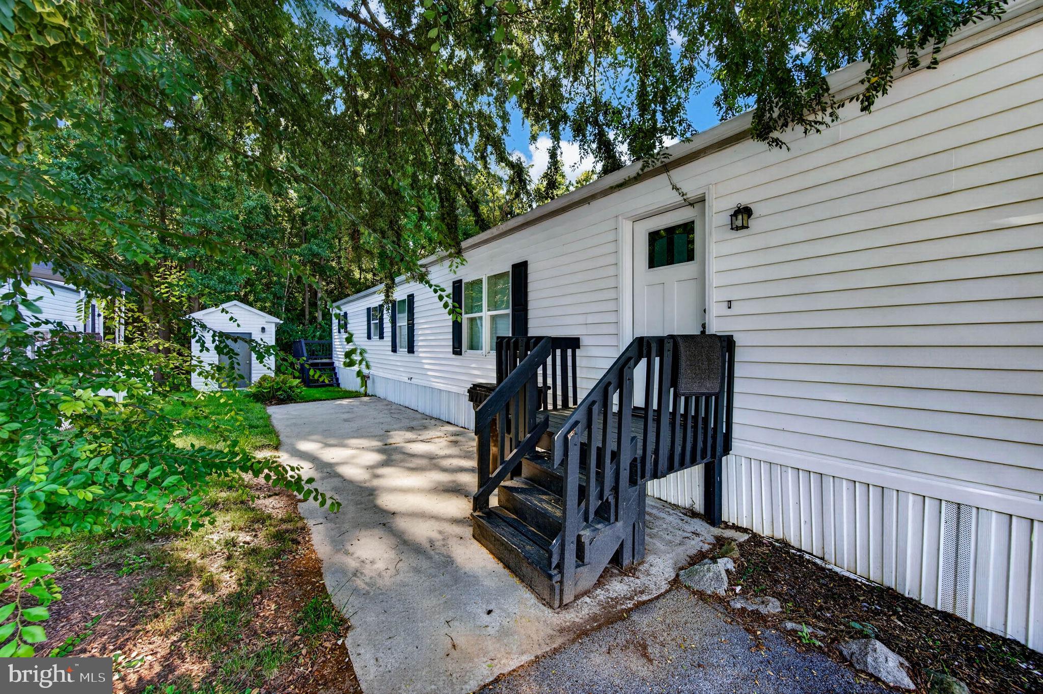 13 TAMARAC TRL