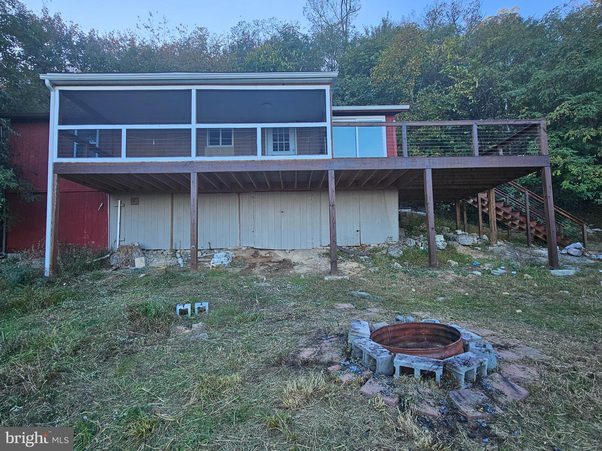 SPRUCE PINE HOLLOW - Residential