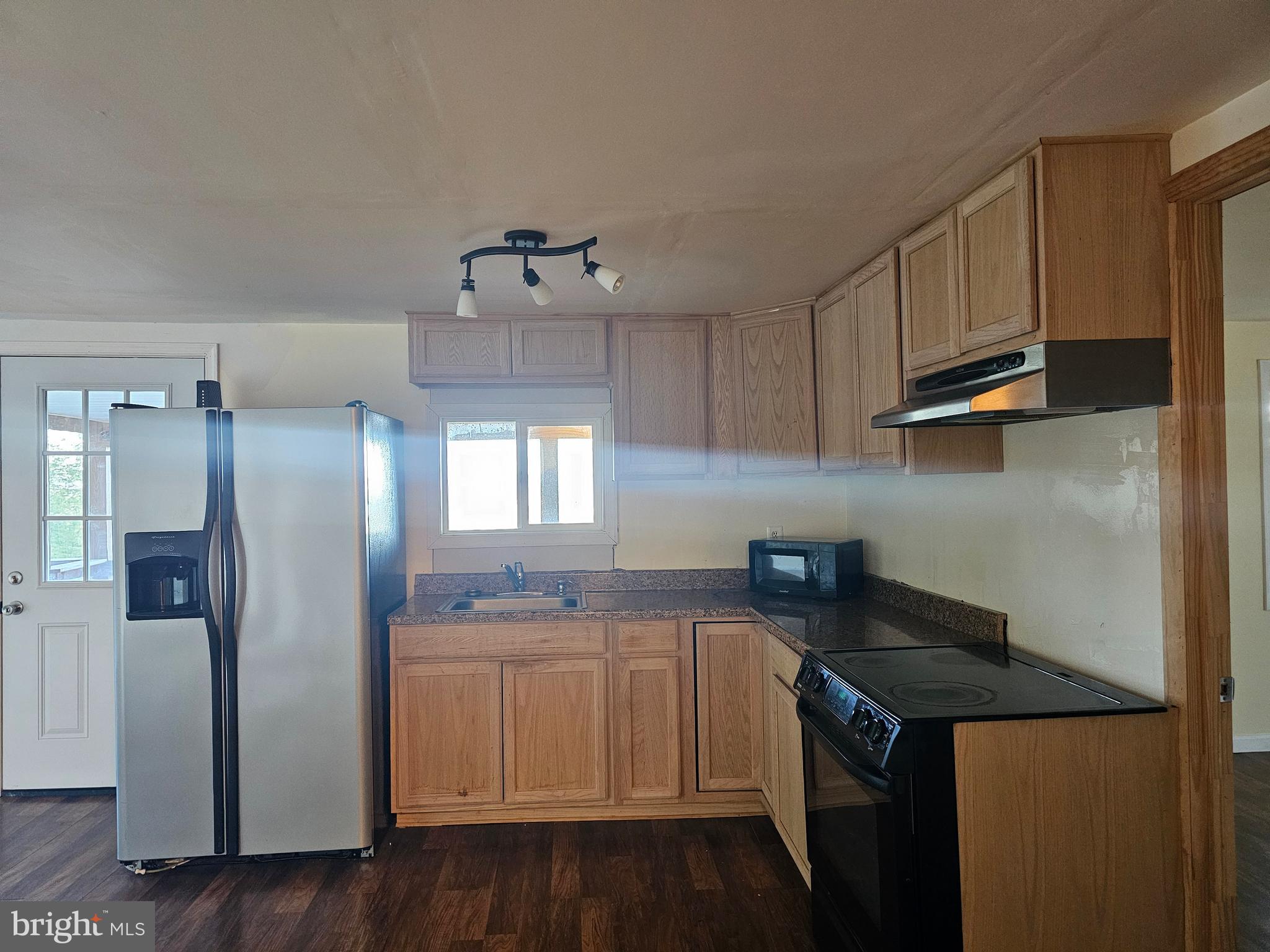 SPRUCE PINE HOLLOW - Residential