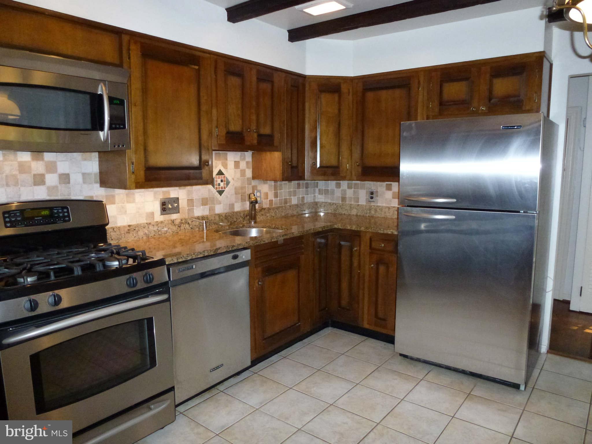 OLD TOWN - Residential Lease