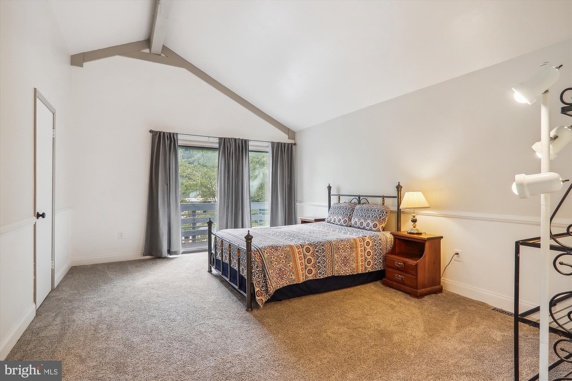 CHARLENE - Residential