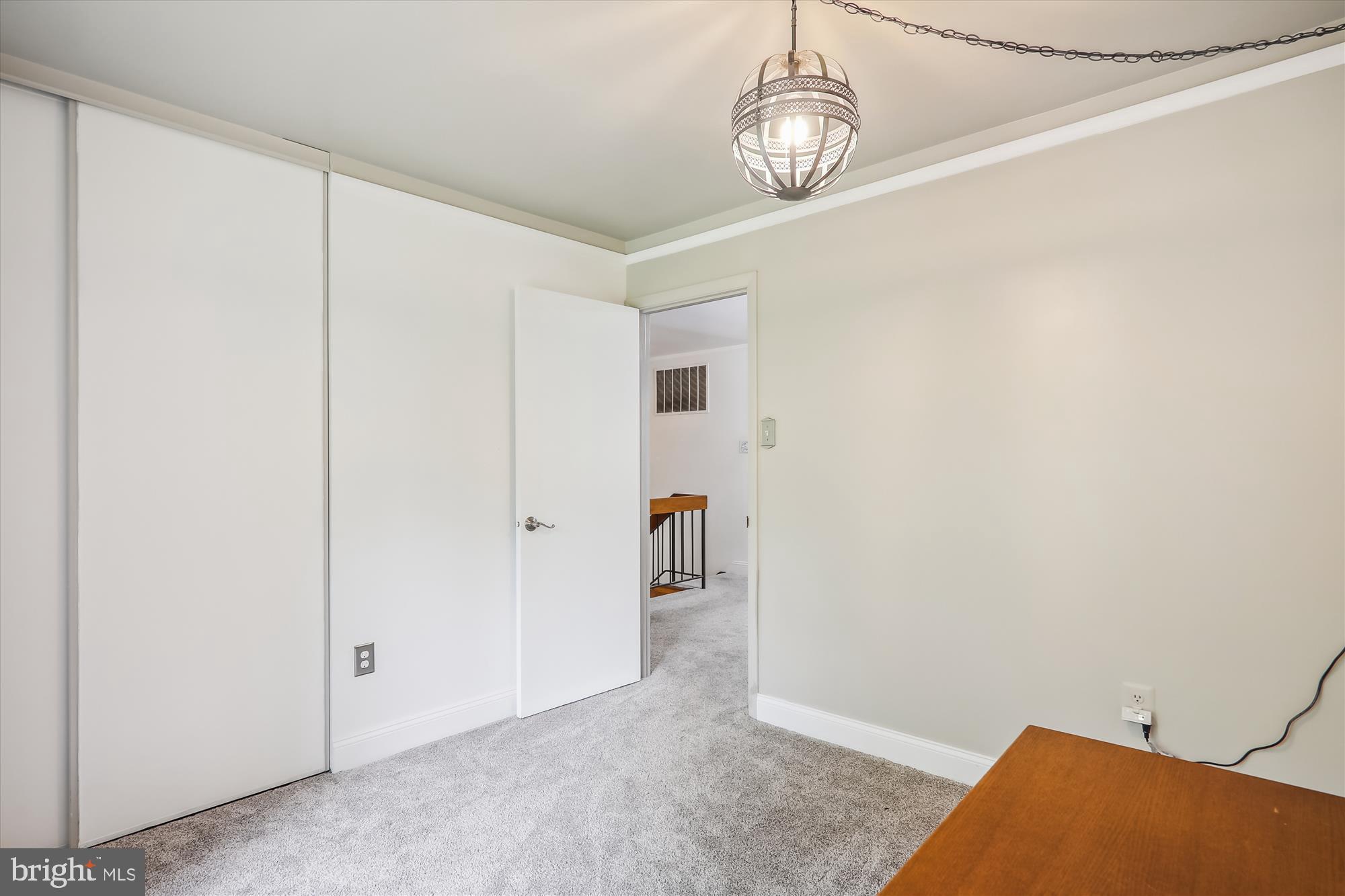 CHARLENE - Residential